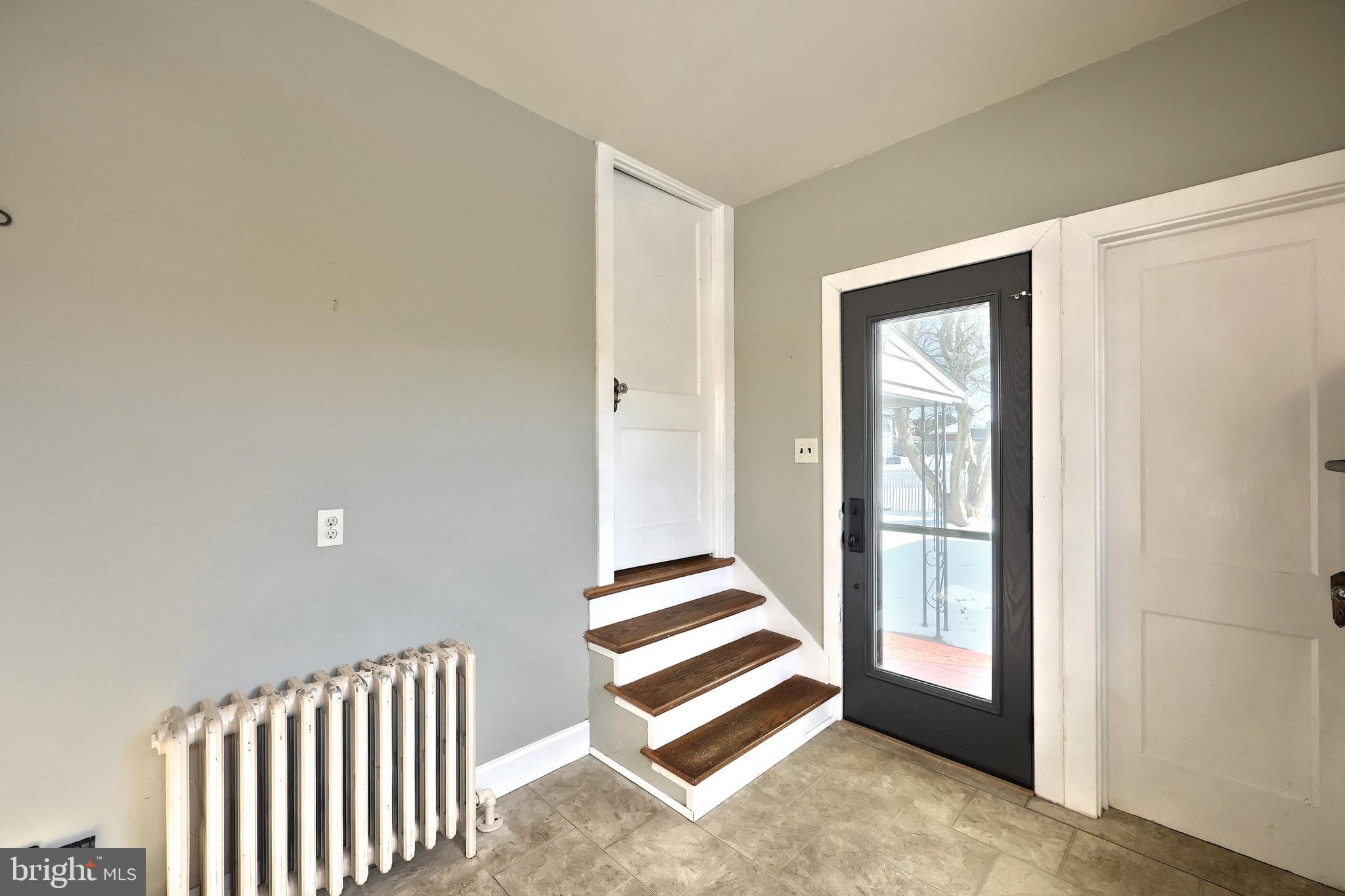 NEW CUMBERLAND BOROUGH - Residential