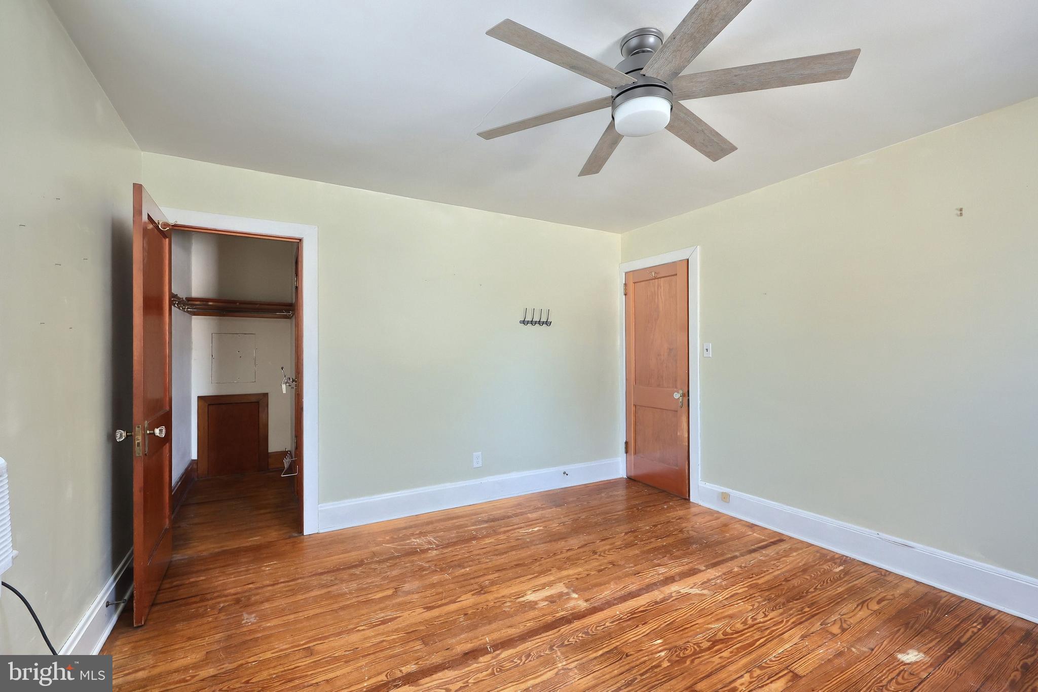 NEW CUMBERLAND BOROUGH - Residential