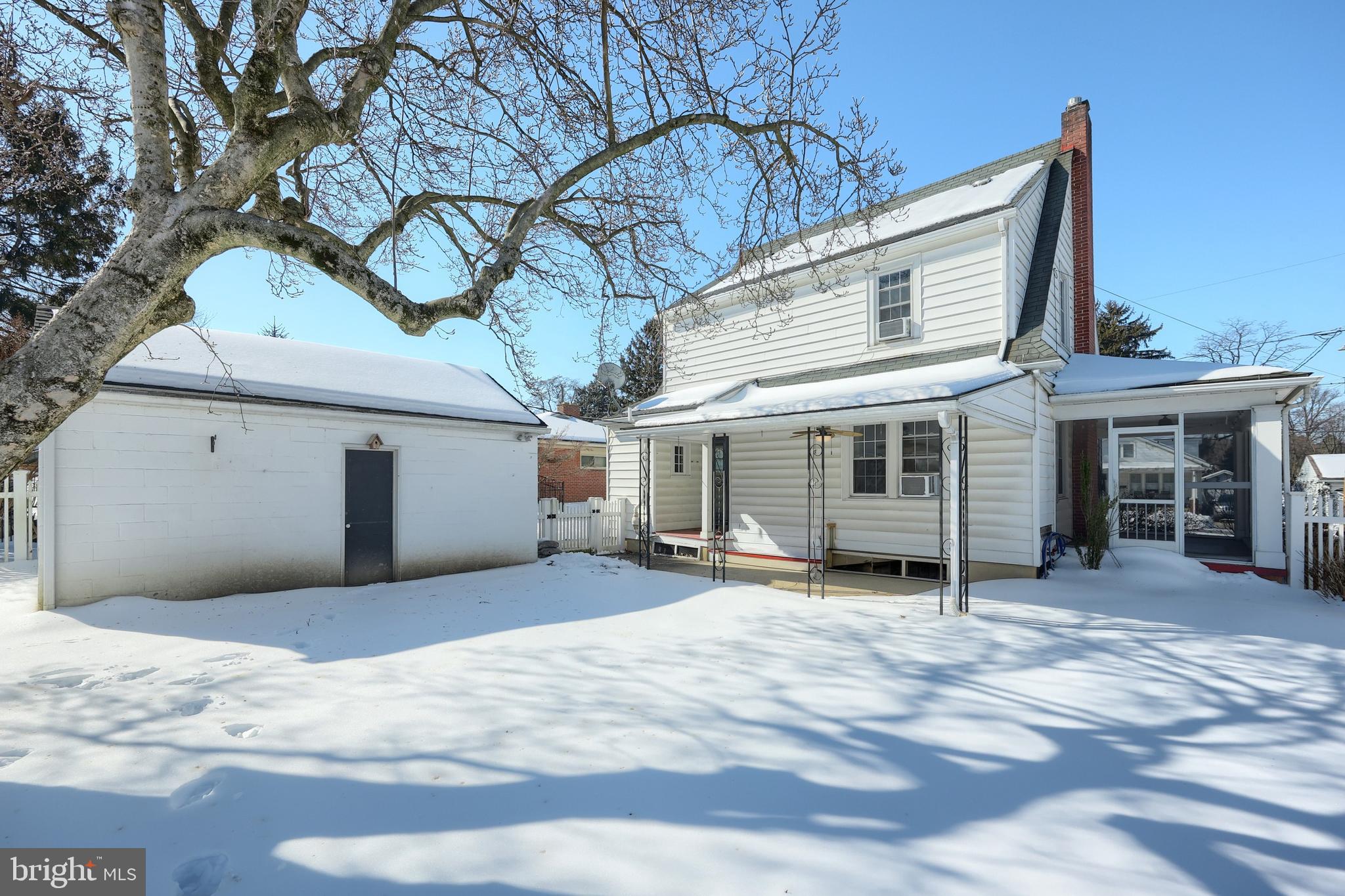 NEW CUMBERLAND BOROUGH - Residential