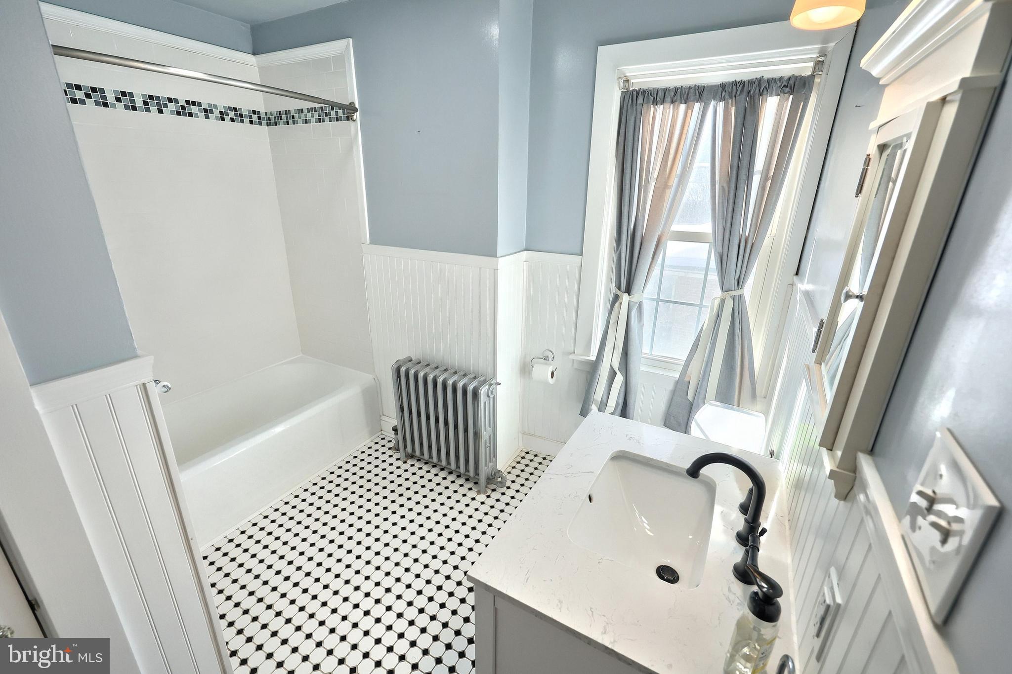 NEW CUMBERLAND BOROUGH - Residential