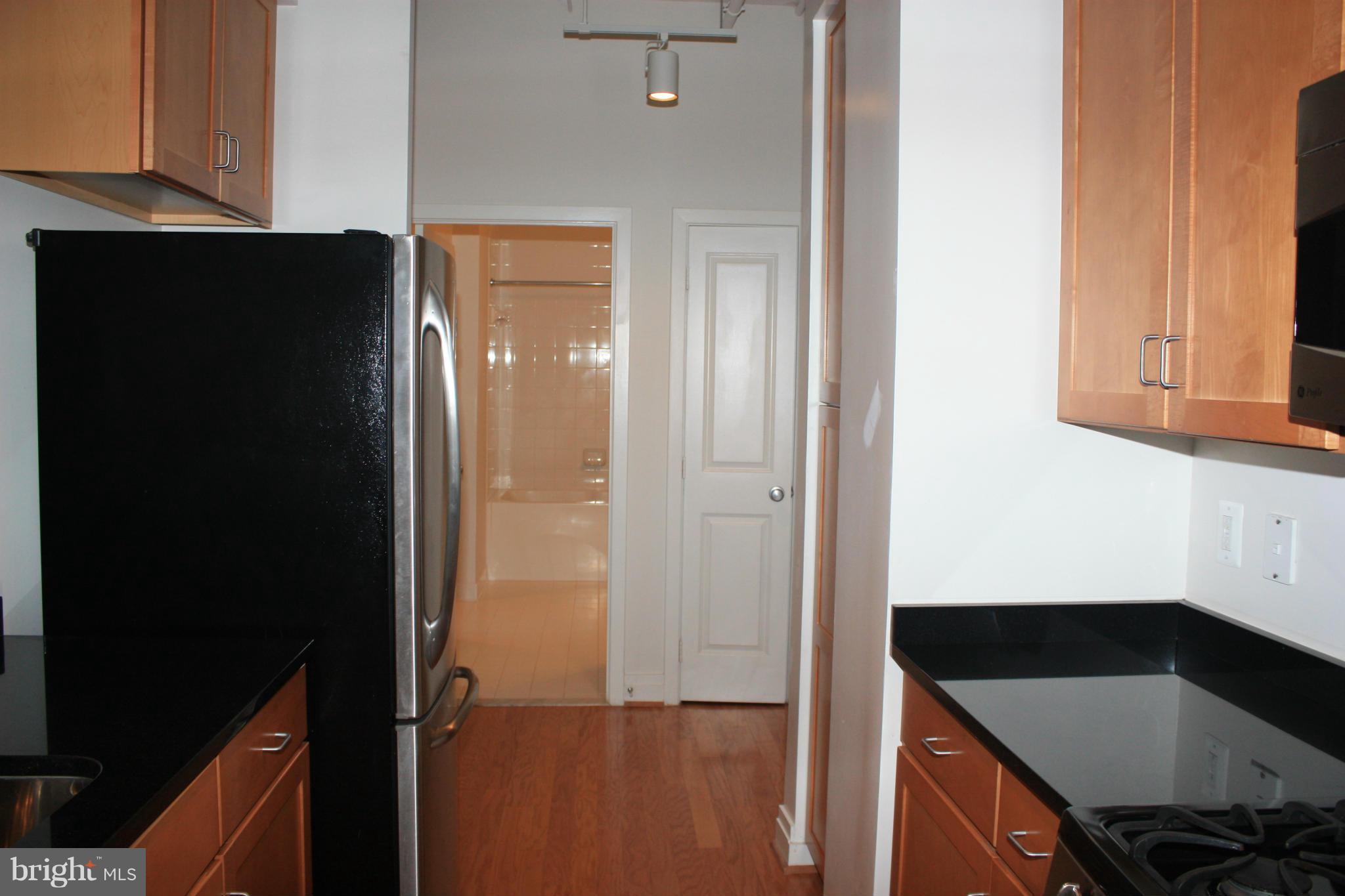 ELAN AT EAST MARKET - Residential Lease