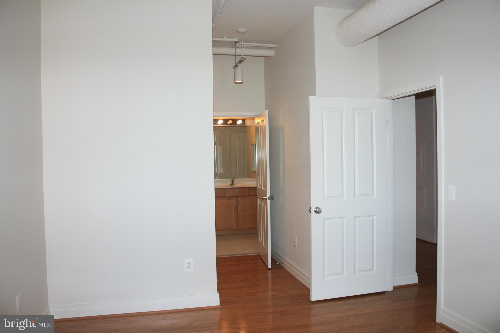 ELAN AT EAST MARKET - Residential Lease