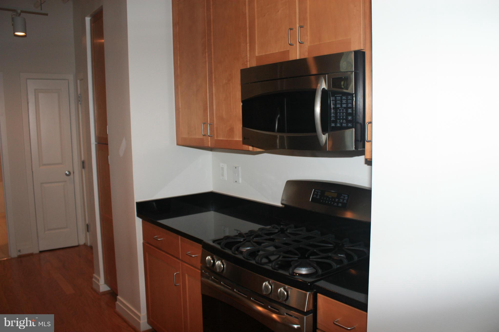 ELAN AT EAST MARKET - Residential Lease