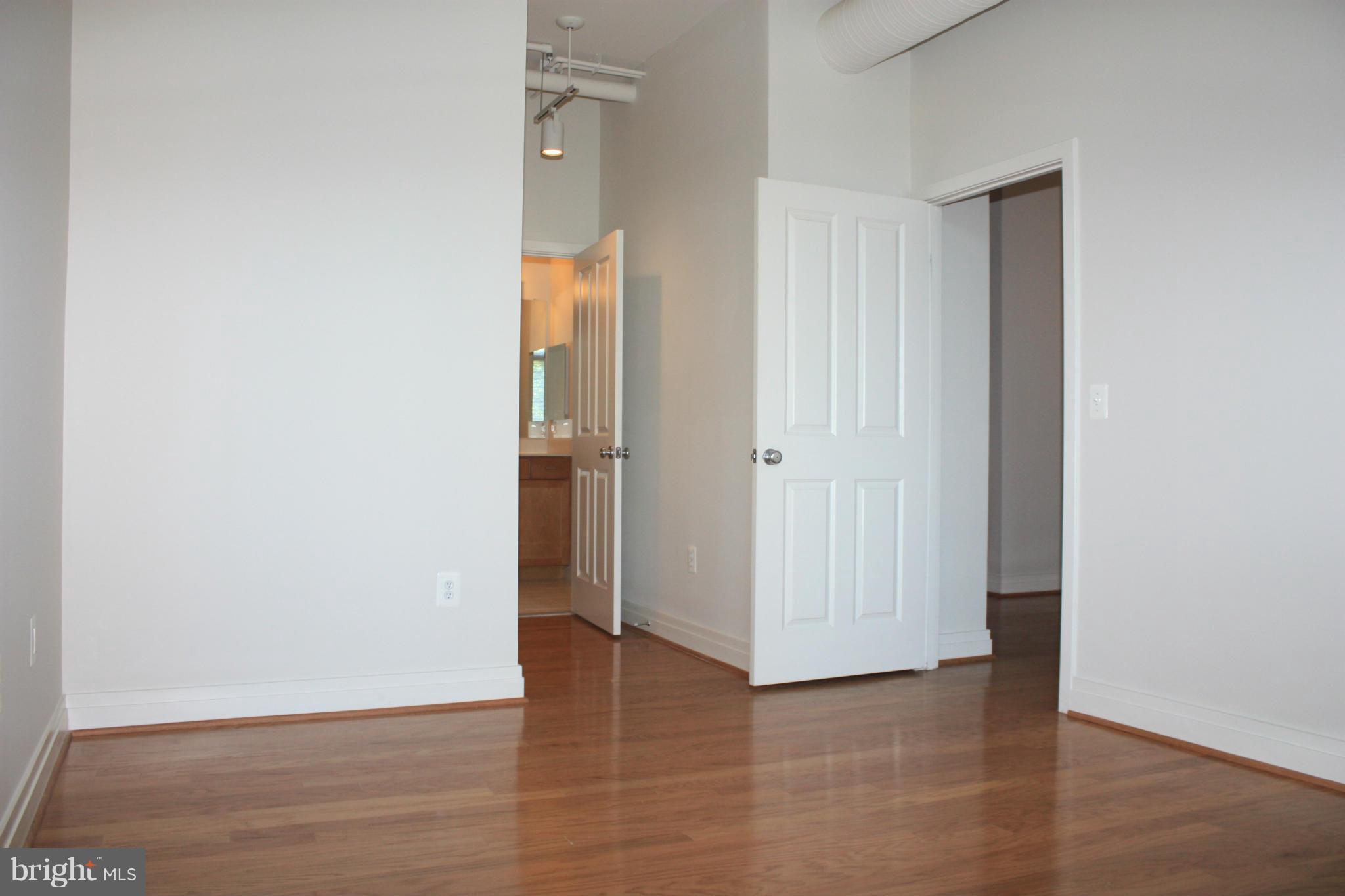 ELAN AT EAST MARKET - Residential Lease