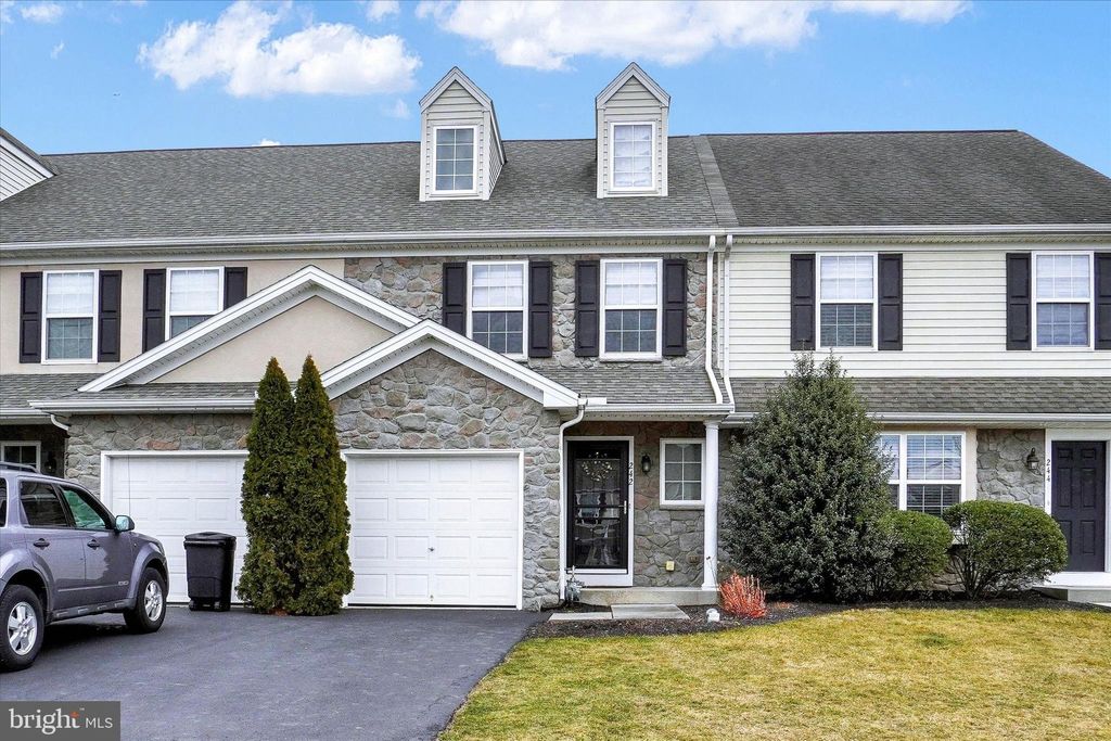 Photo of 242 Lakeside Crossing, Mount Joy, PA 17552 (MLS # PALA2047532)