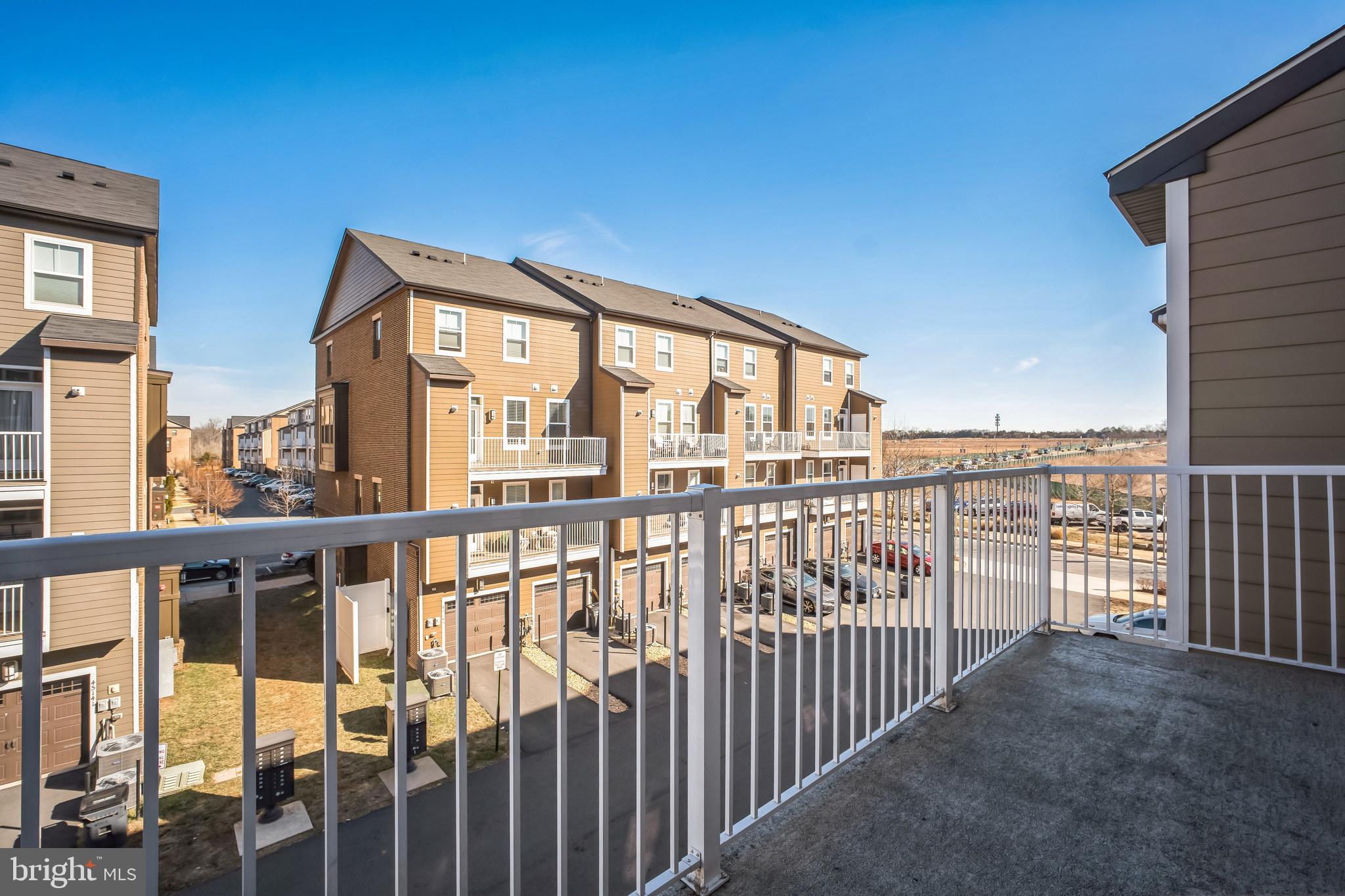 KINCORA - Residential Lease