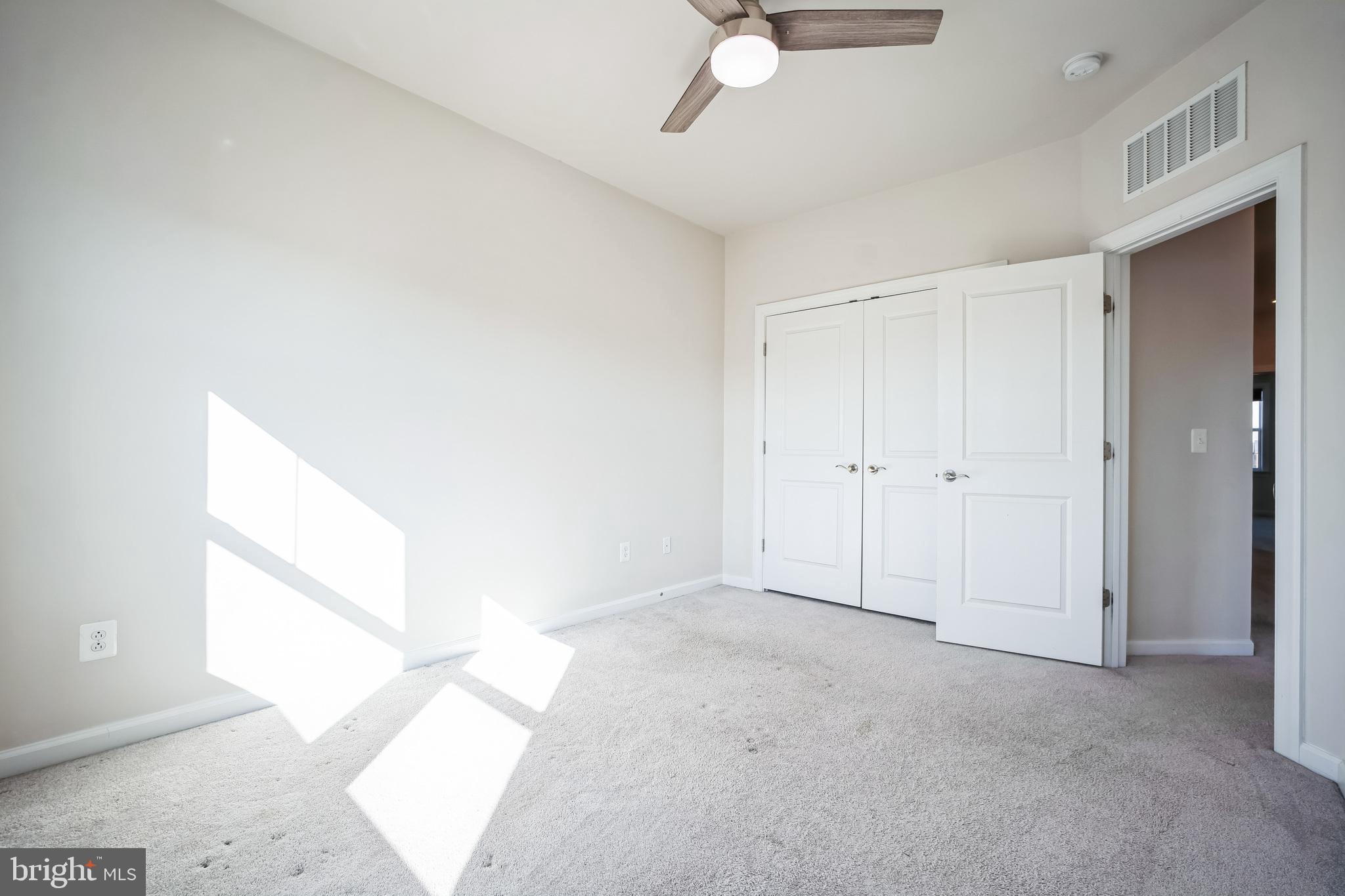 KINCORA - Residential Lease