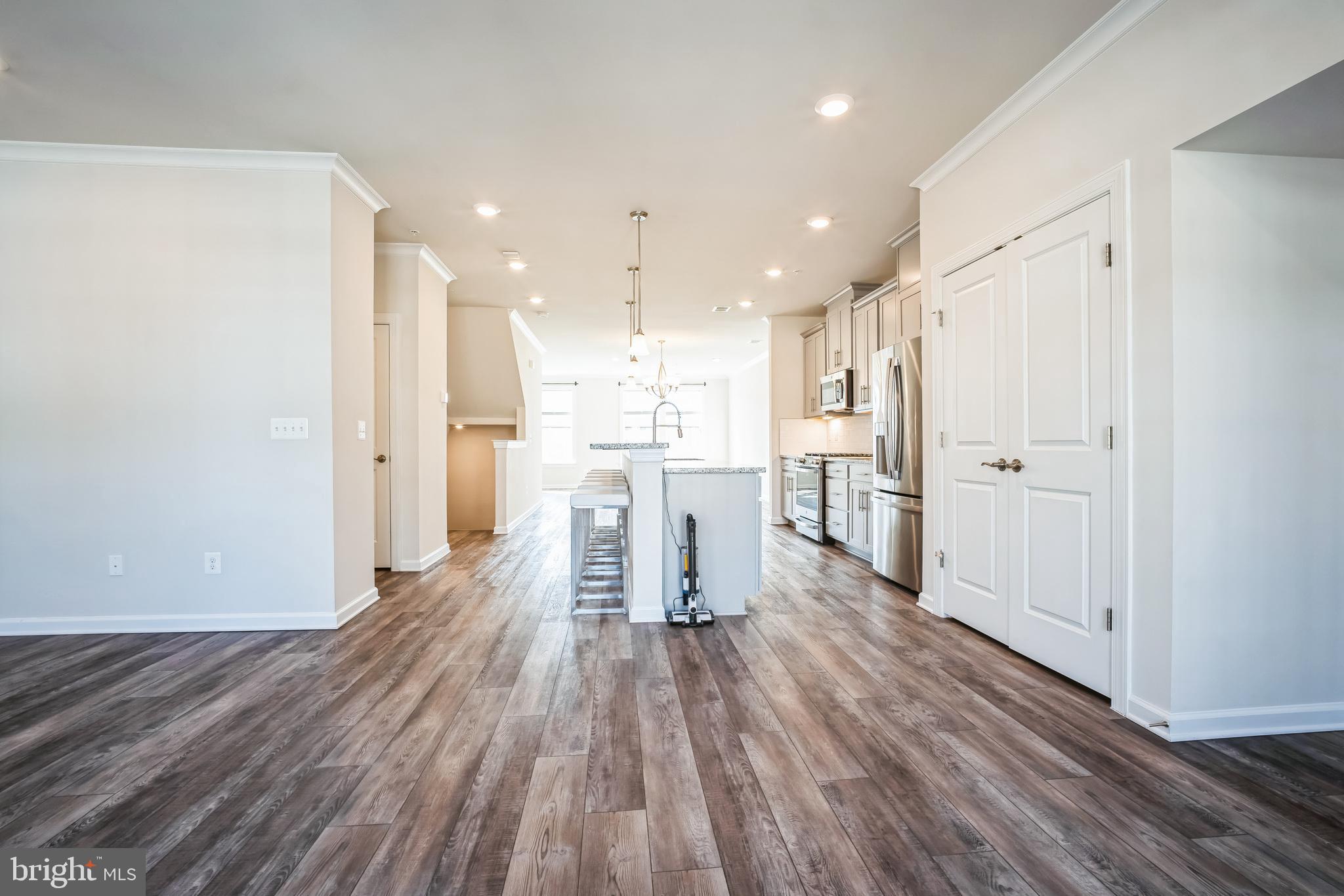 KINCORA - Residential Lease