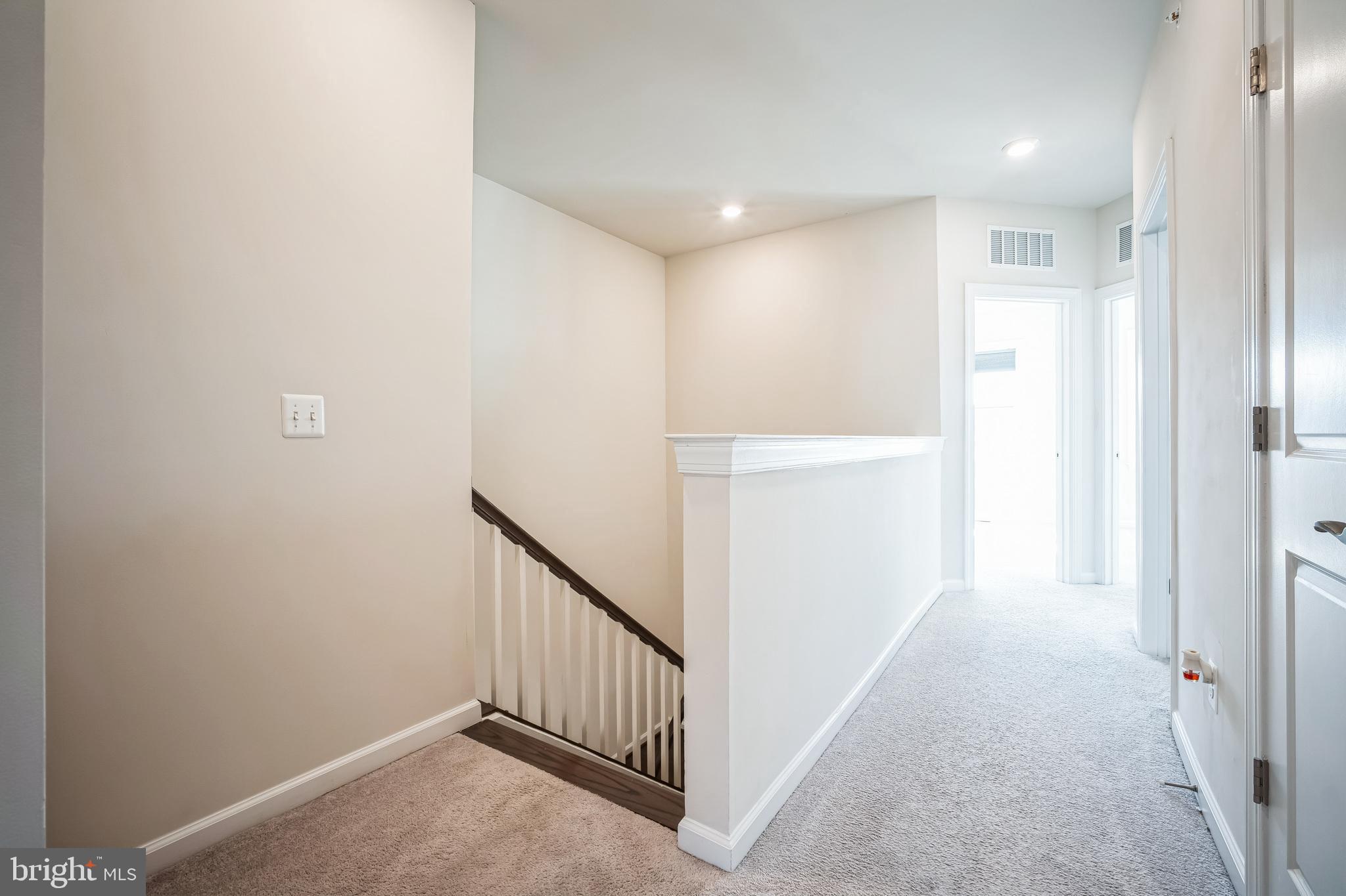 KINCORA - Residential Lease