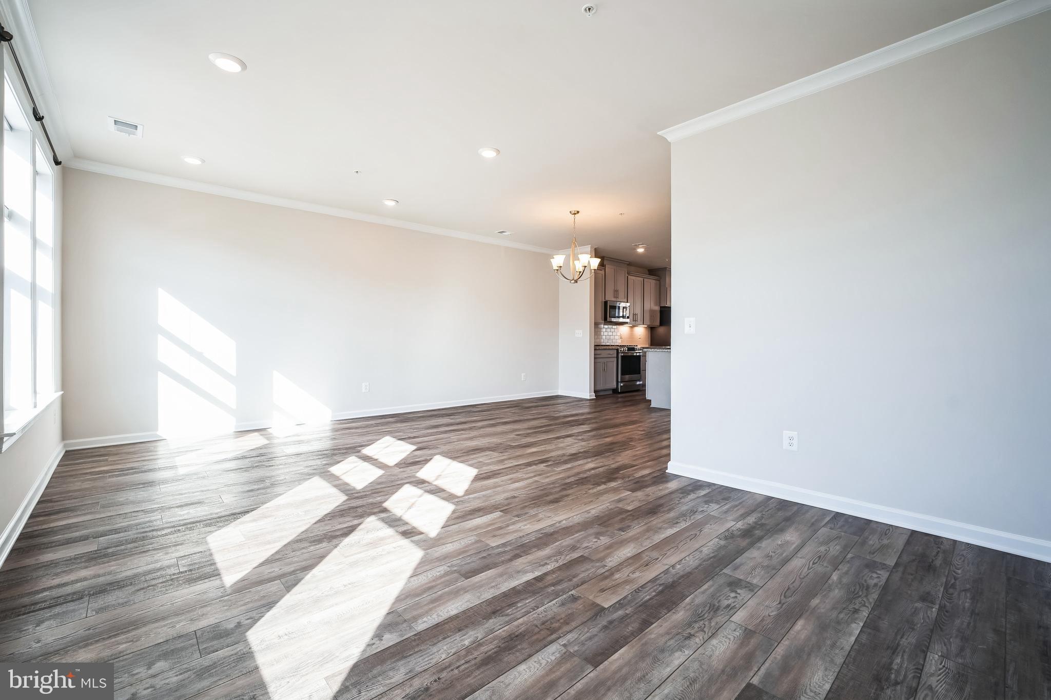 KINCORA - Residential Lease