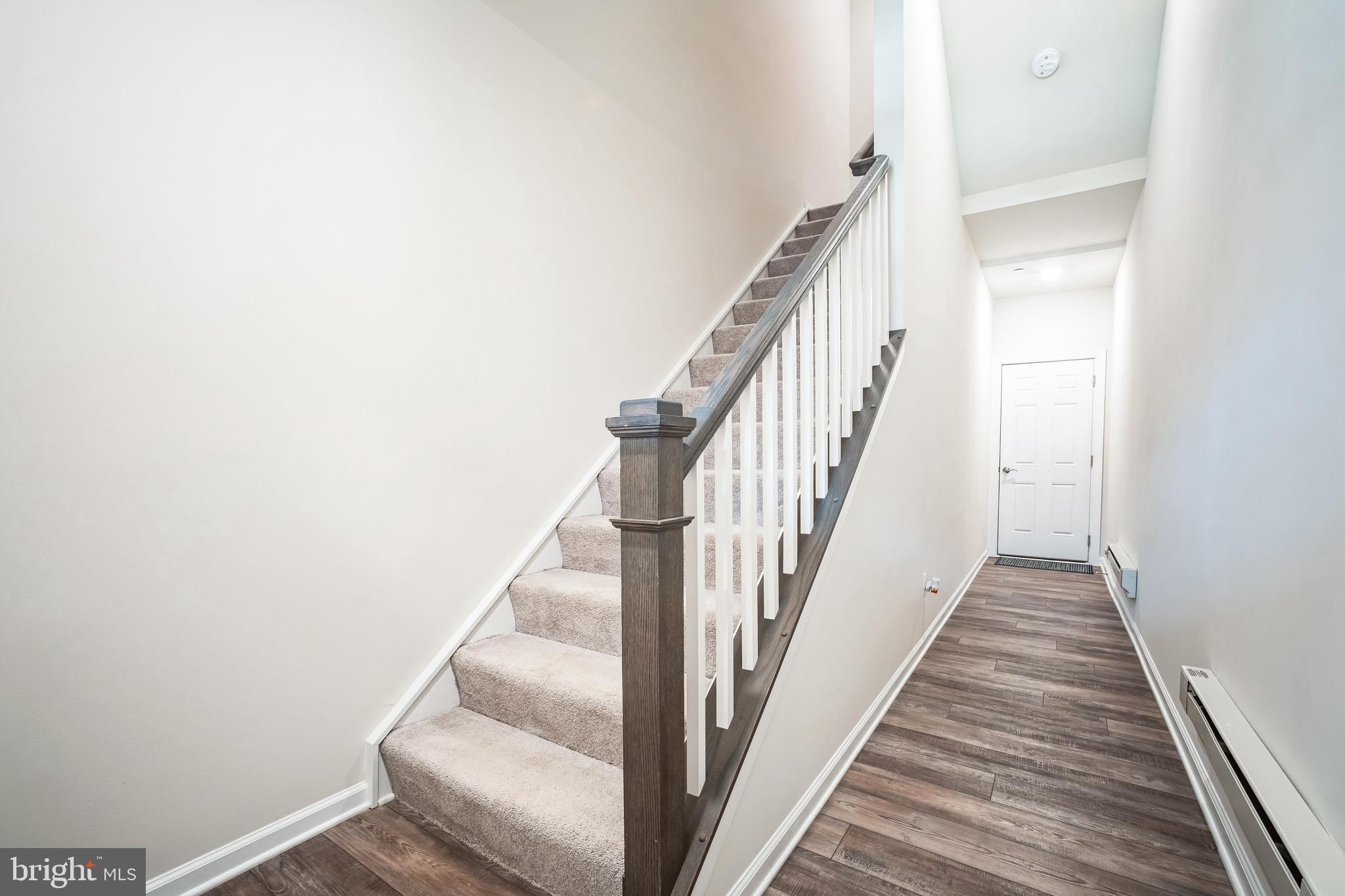 KINCORA - Residential Lease