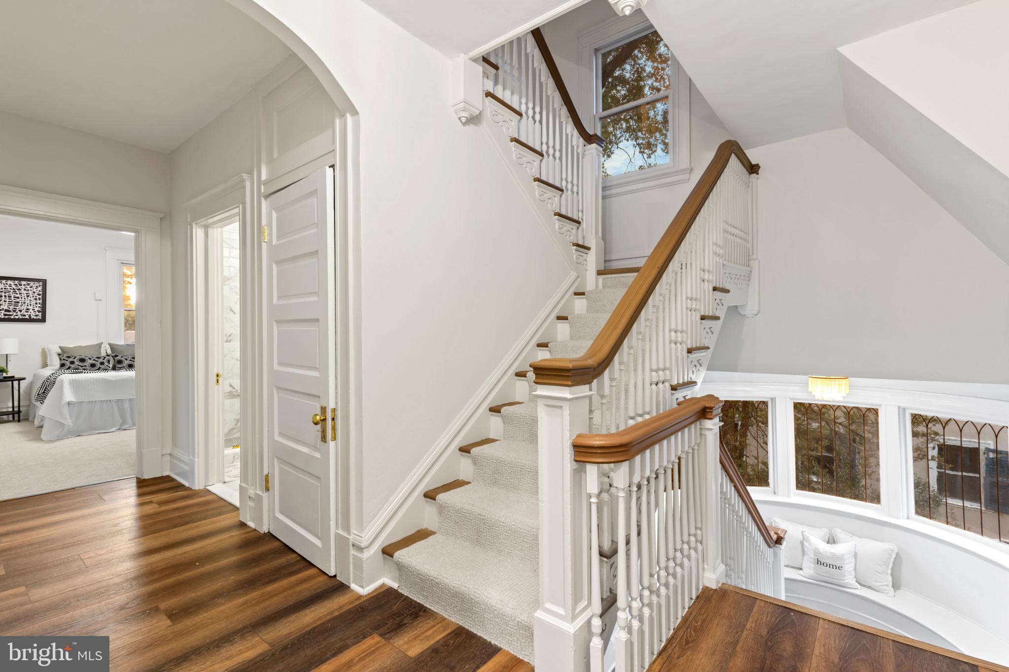 ROLAND PARK - Residential