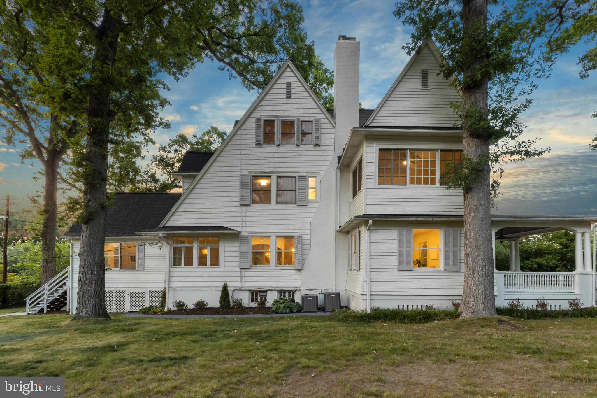 ROLAND PARK - Residential