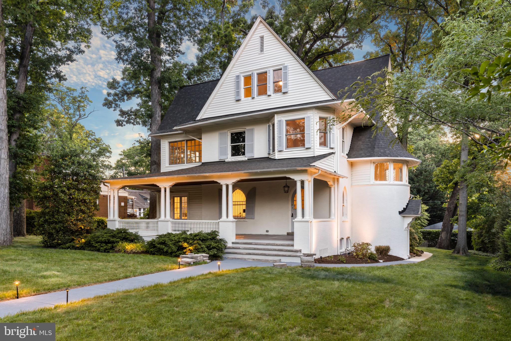 ROLAND PARK - Residential