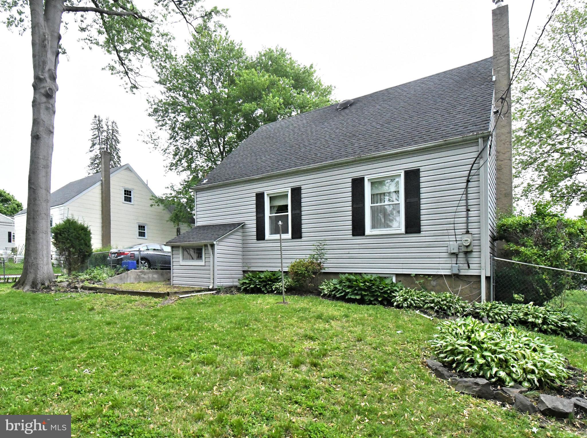 FEASTERVILLE HGTS - Residential