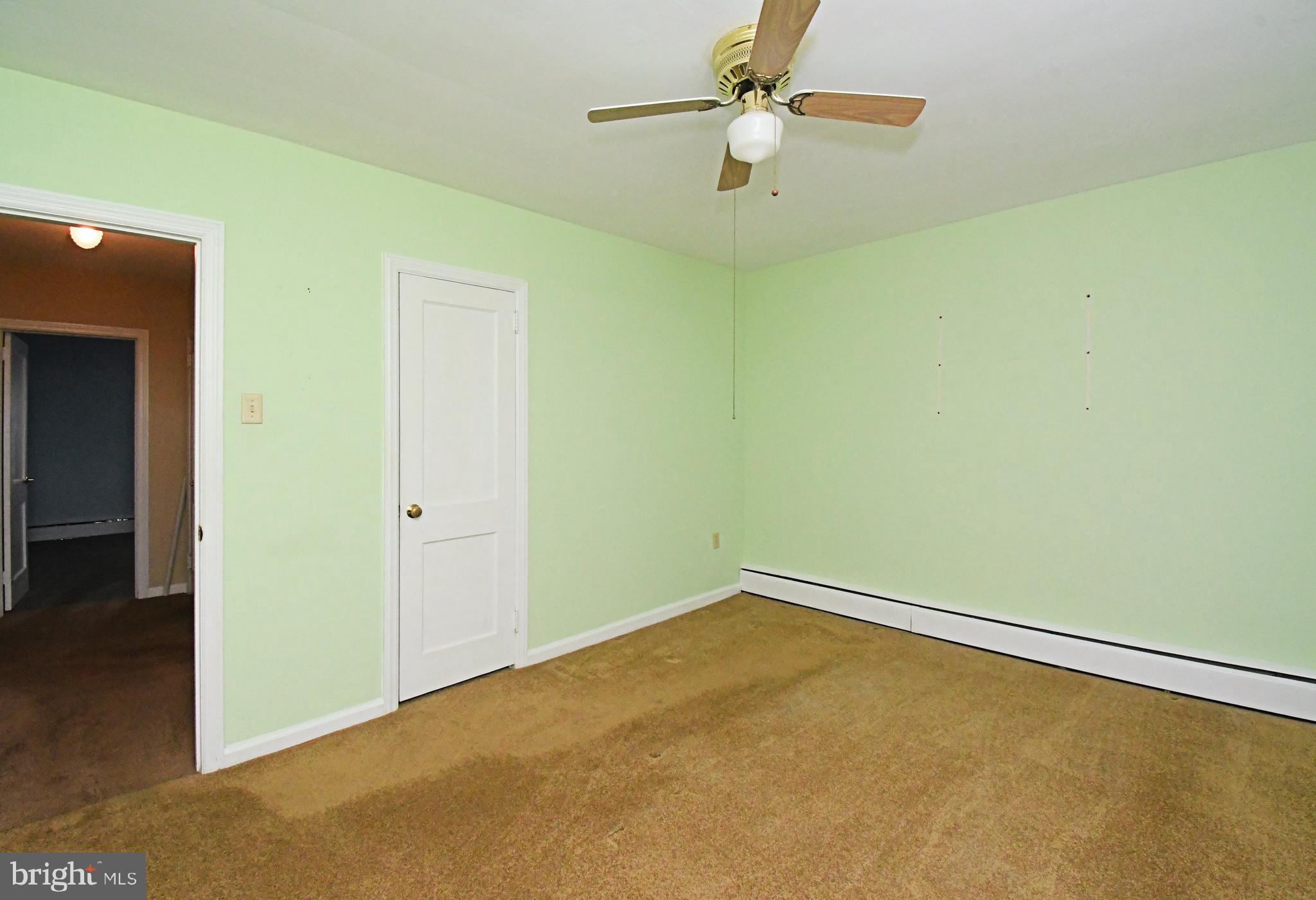 FEASTERVILLE HGTS - Residential