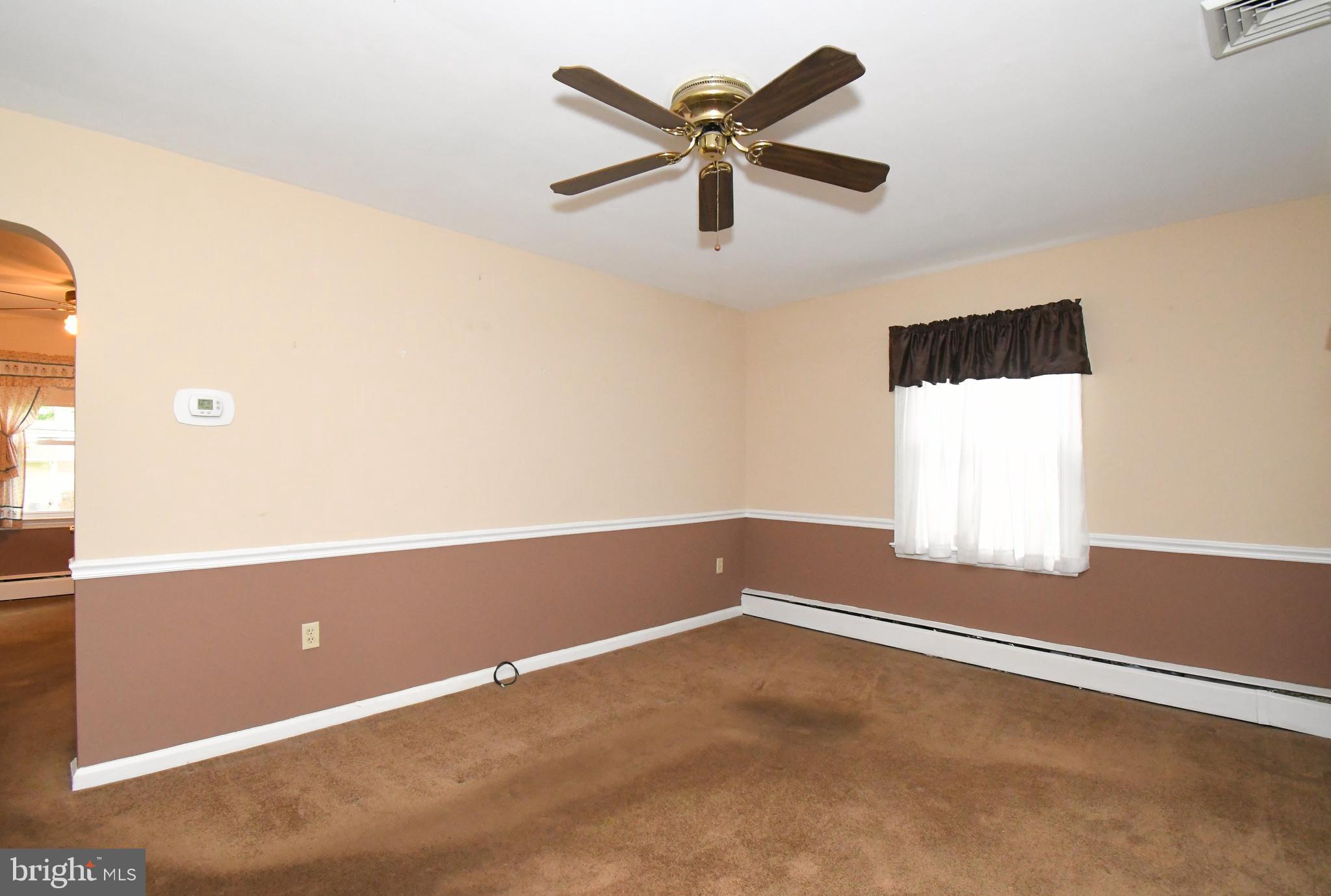 FEASTERVILLE HGTS - Residential