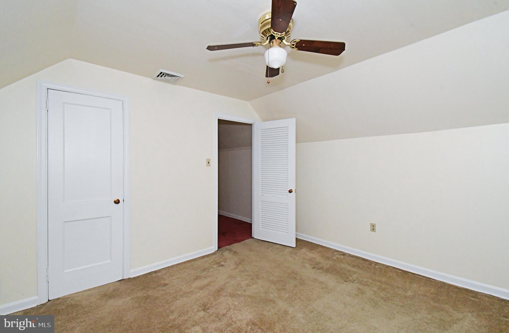 FEASTERVILLE HGTS - Residential
