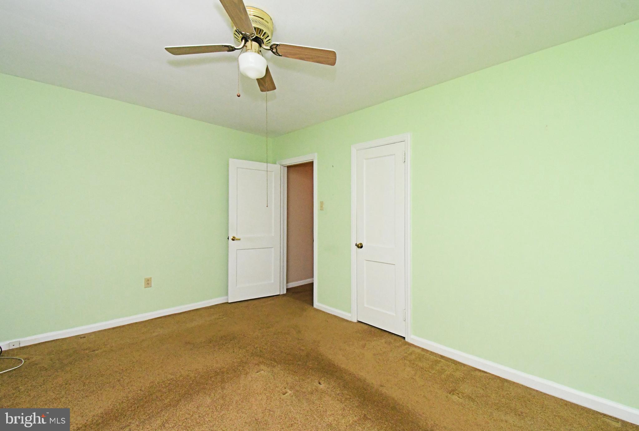 FEASTERVILLE HGTS - Residential