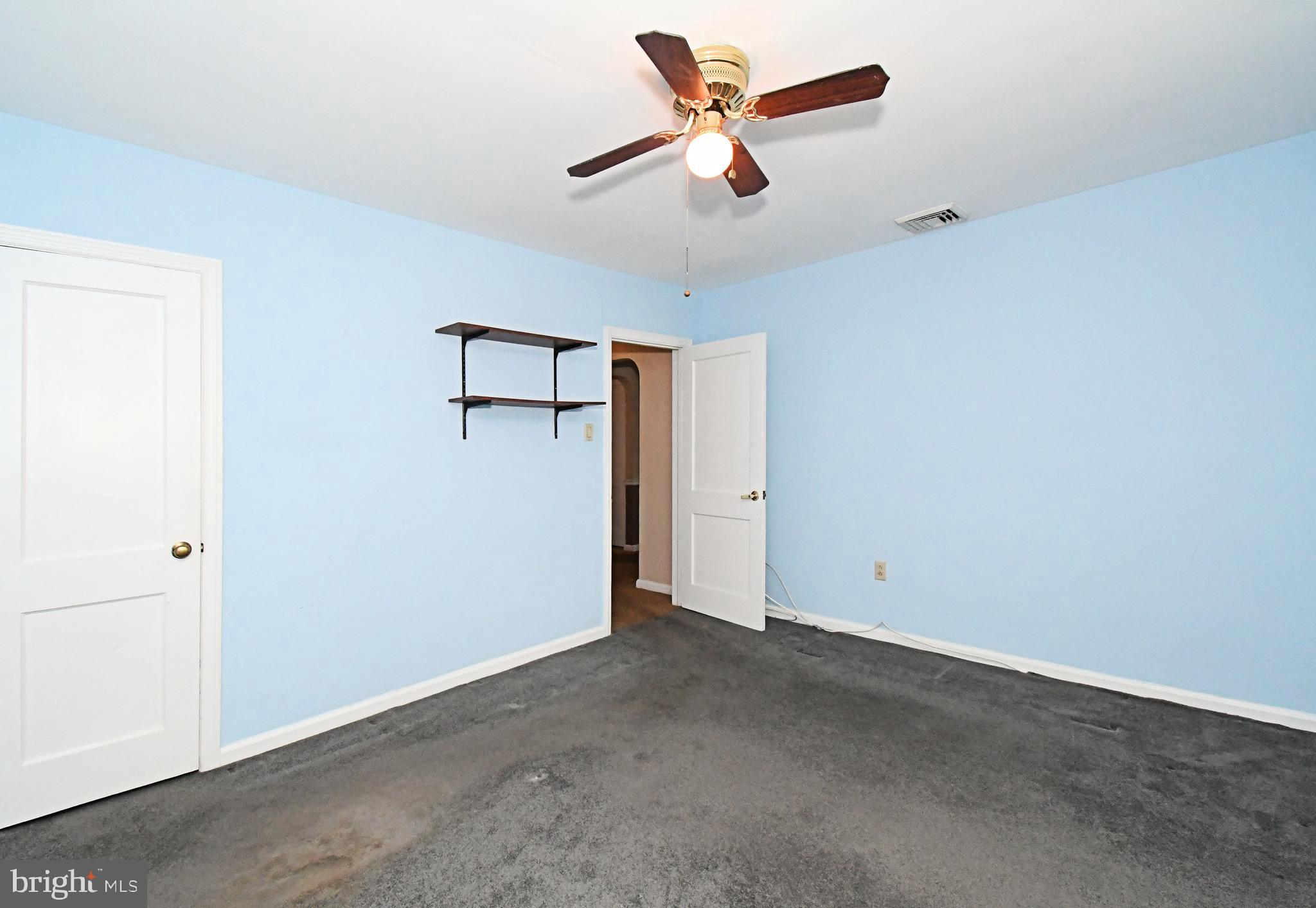 FEASTERVILLE HGTS - Residential