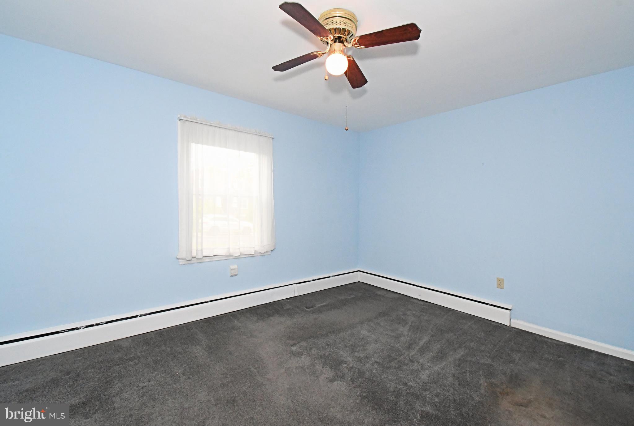 FEASTERVILLE HGTS - Residential
