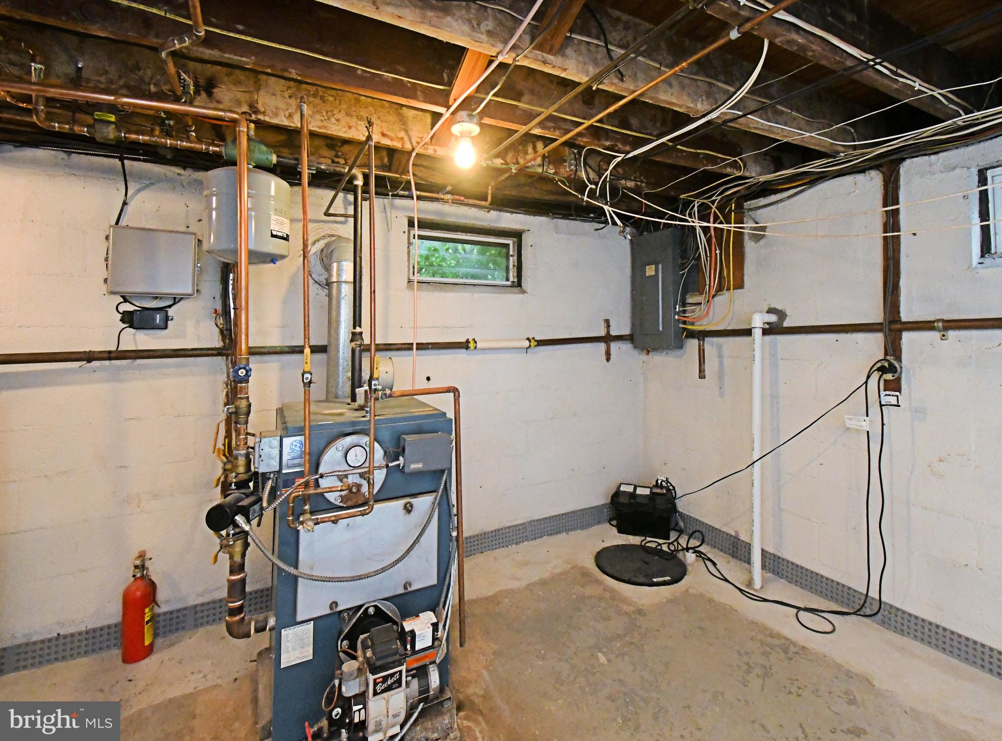FEASTERVILLE HGTS - Residential
