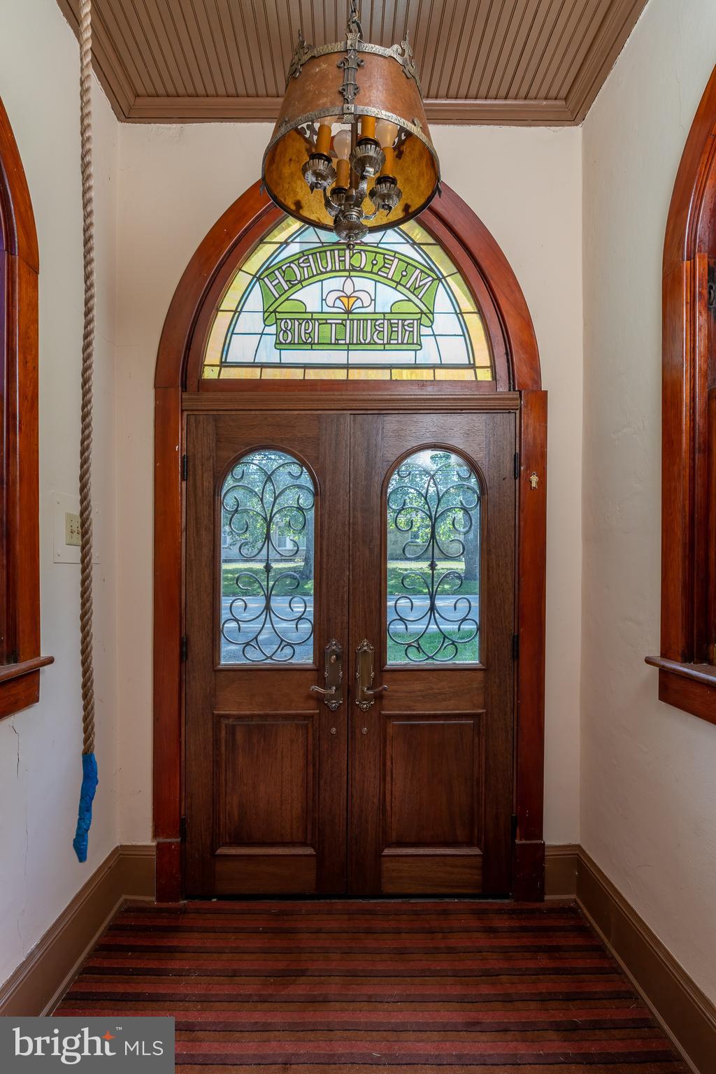 LISBURN - Residential