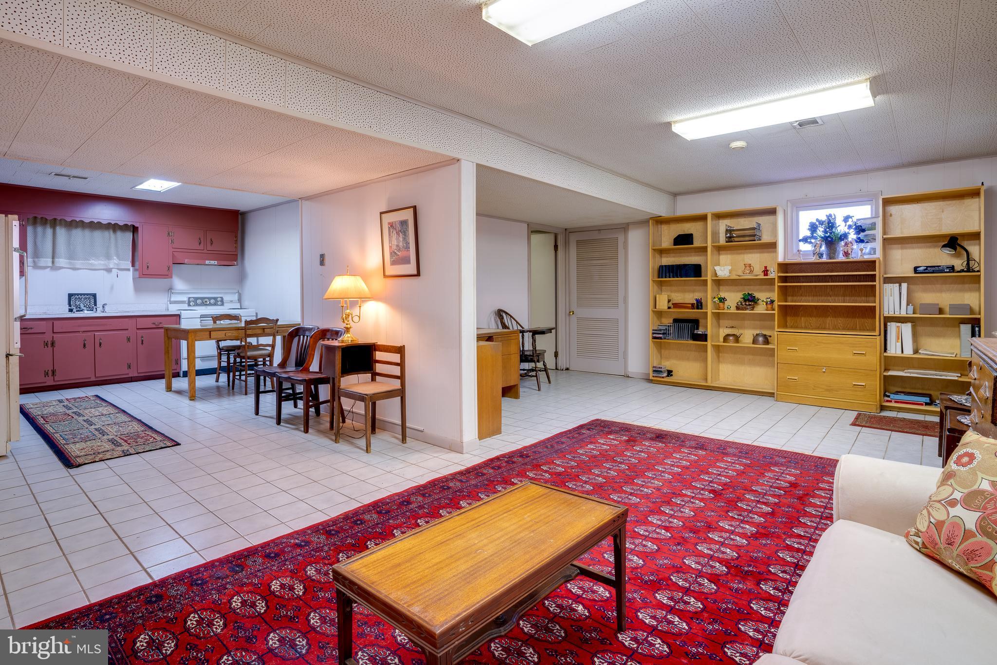 LISBURN - Residential