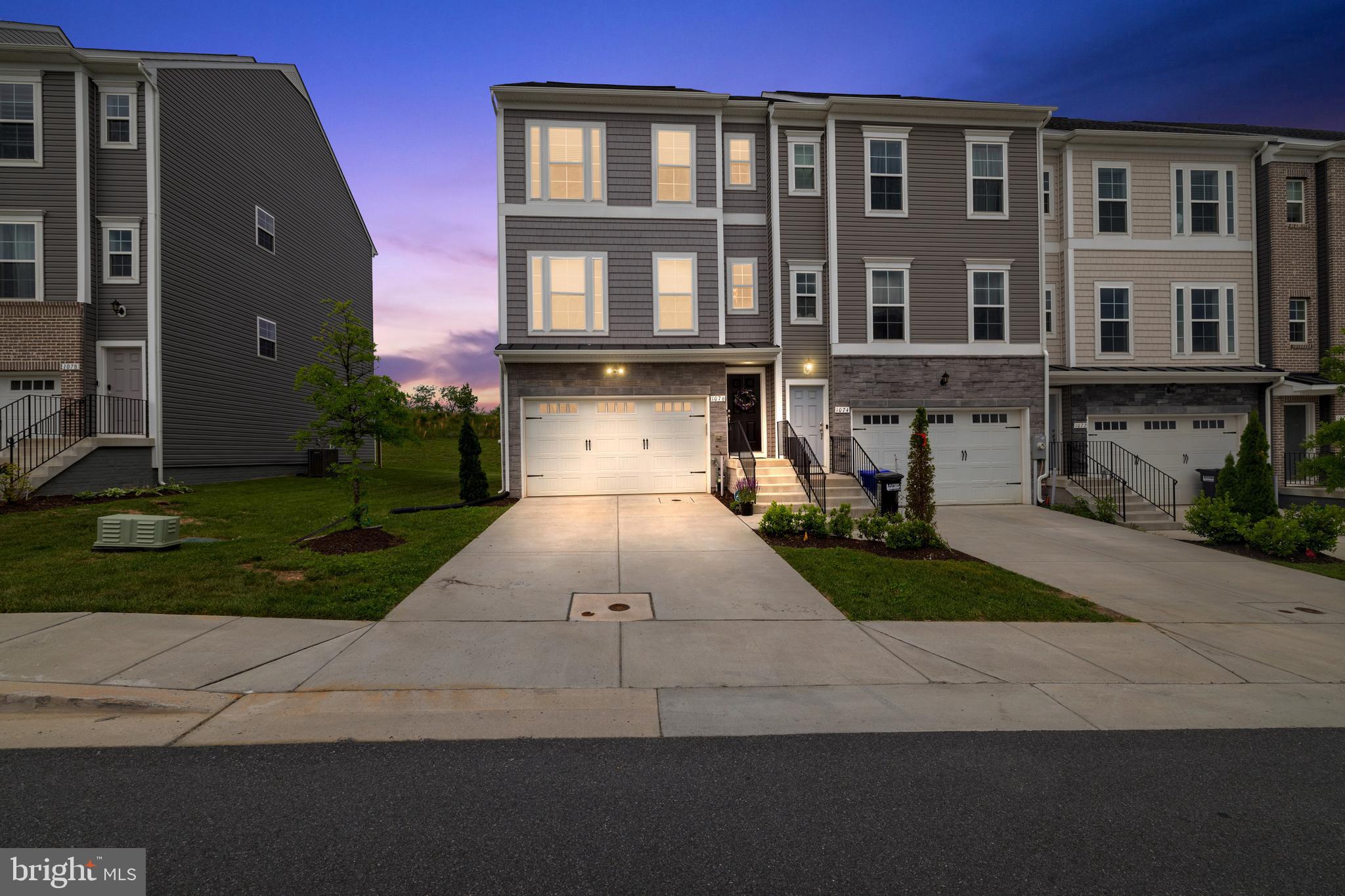 LAUREL OVERLOOK - Residential