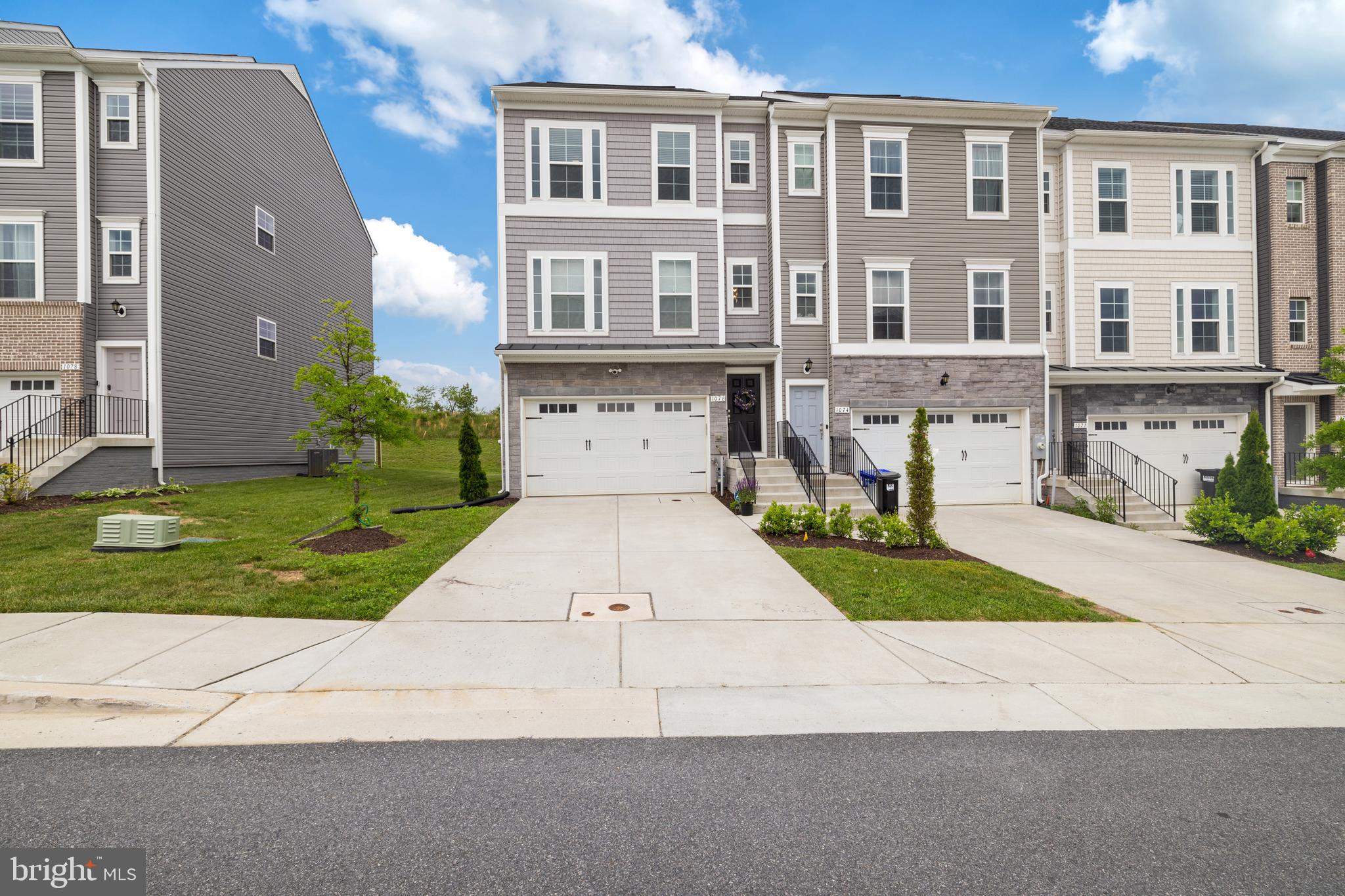 LAUREL OVERLOOK - Residential