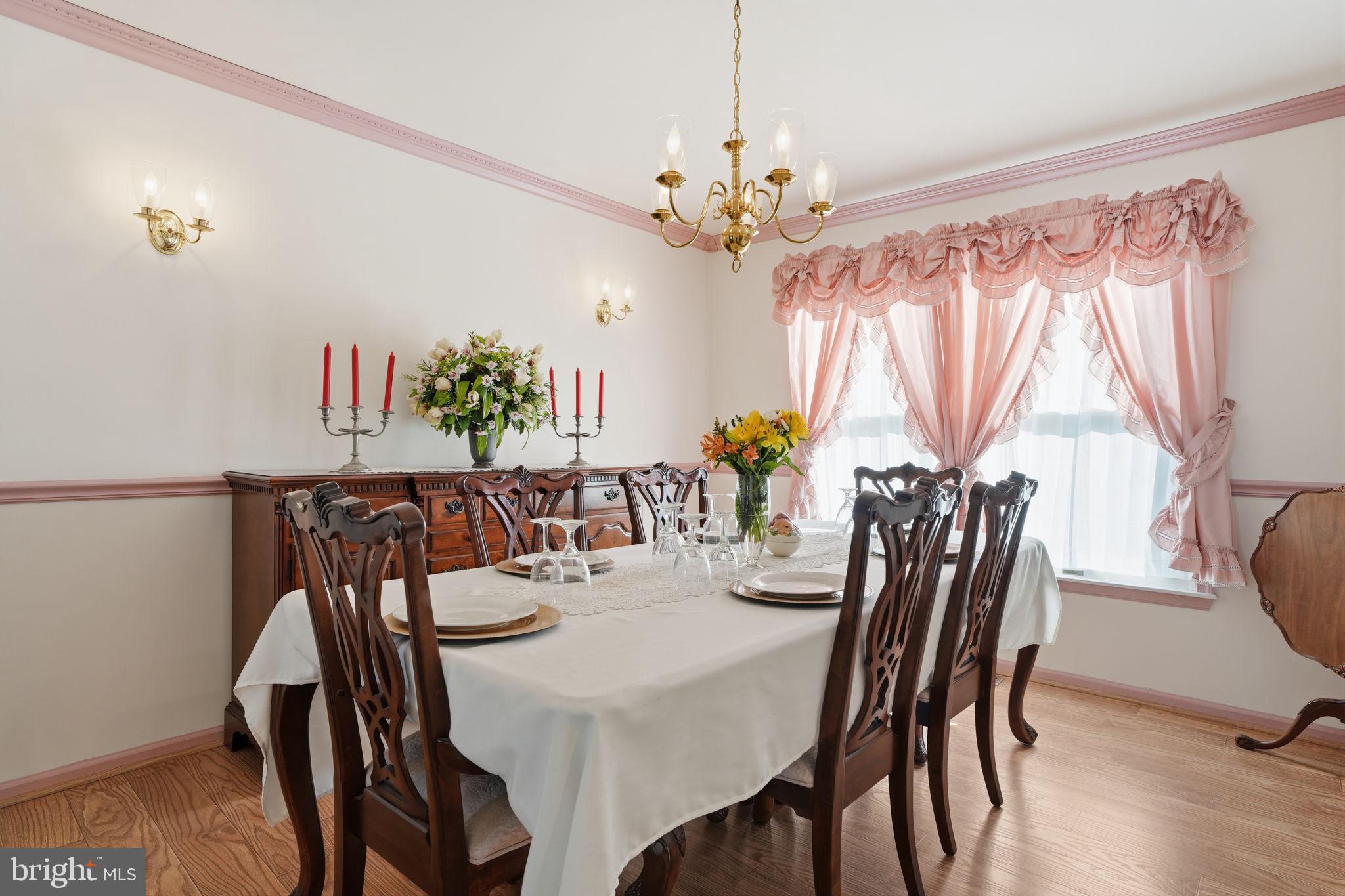 IDLEWOOD - Residential