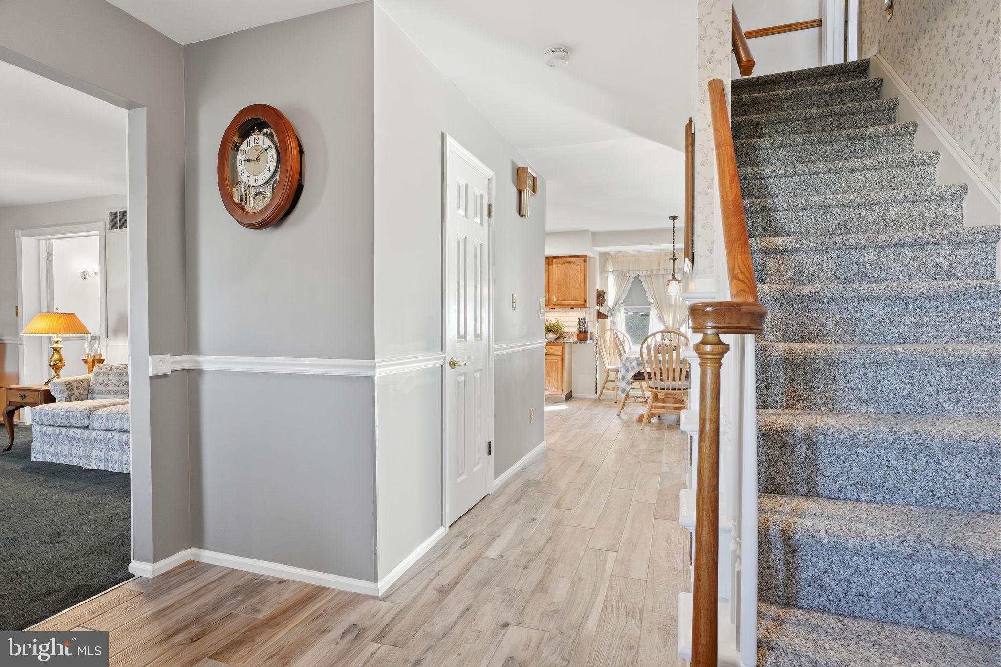 IDLEWOOD - Residential