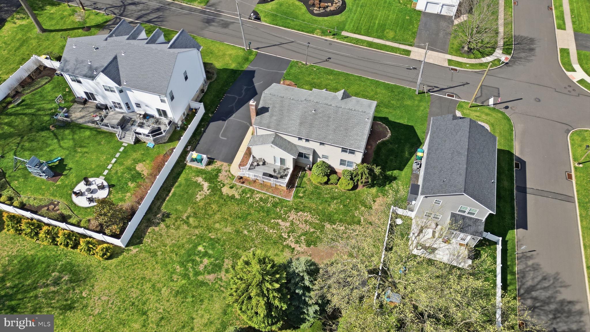 IDLEWOOD - Residential