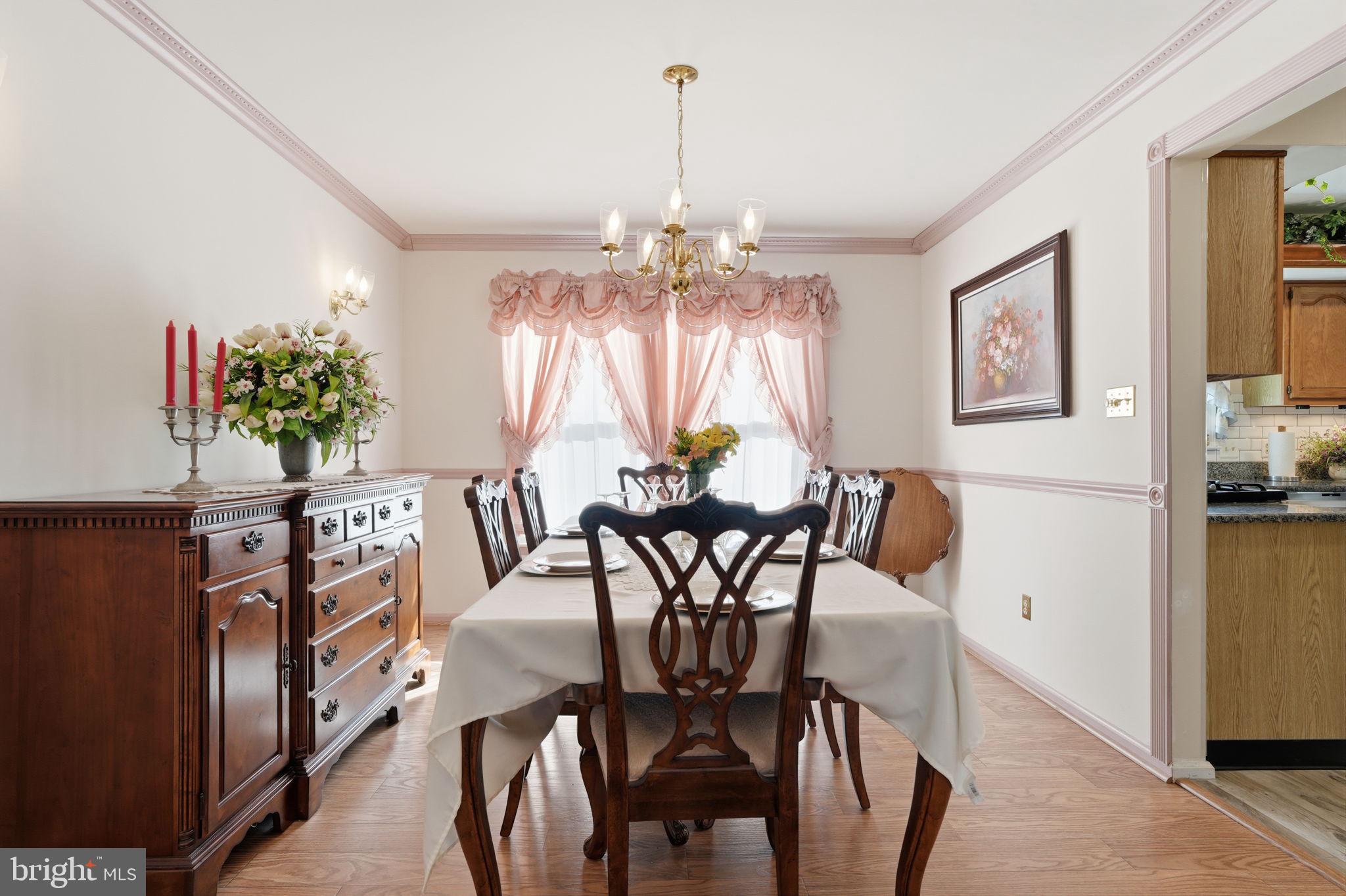 IDLEWOOD - Residential