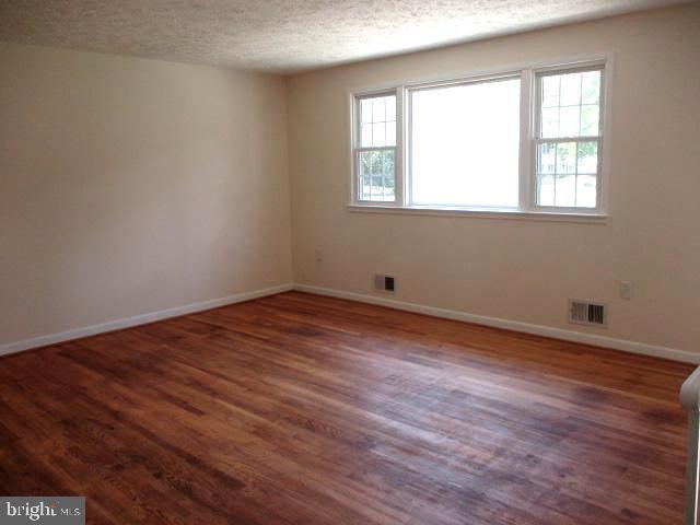 INDIAN CREEK ESTATES - Residential