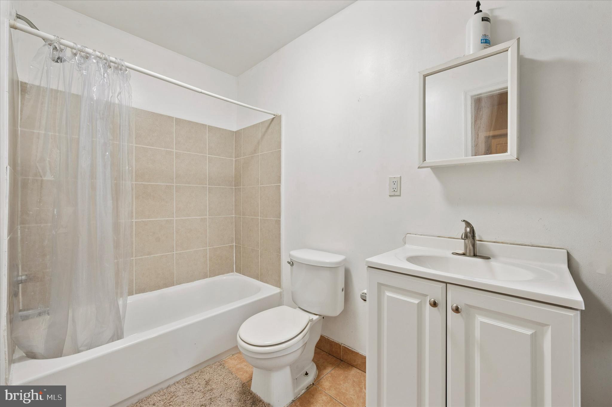 NORRIS SQUARE - Residential