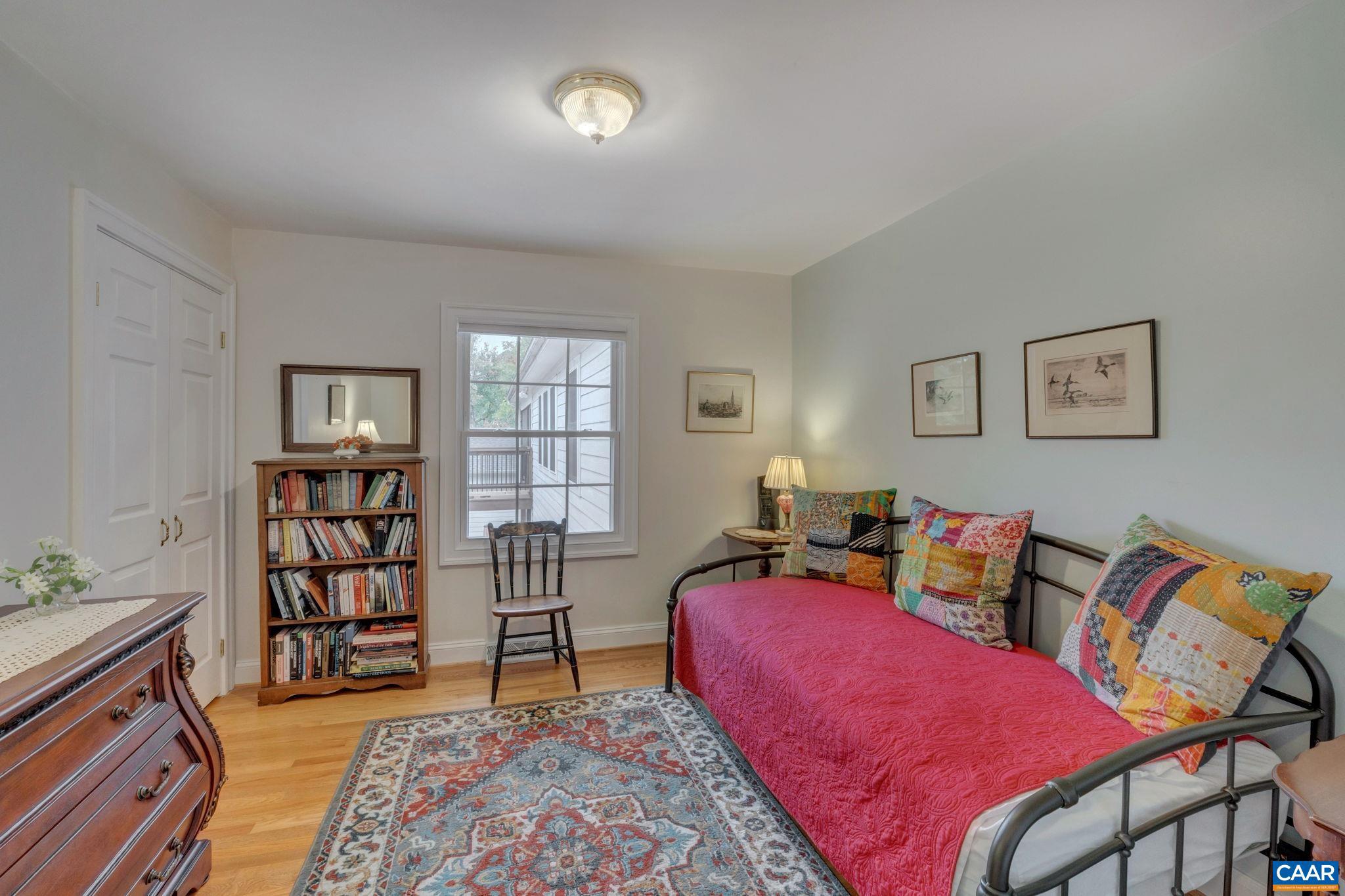 LOCUST GROVE - Residential
