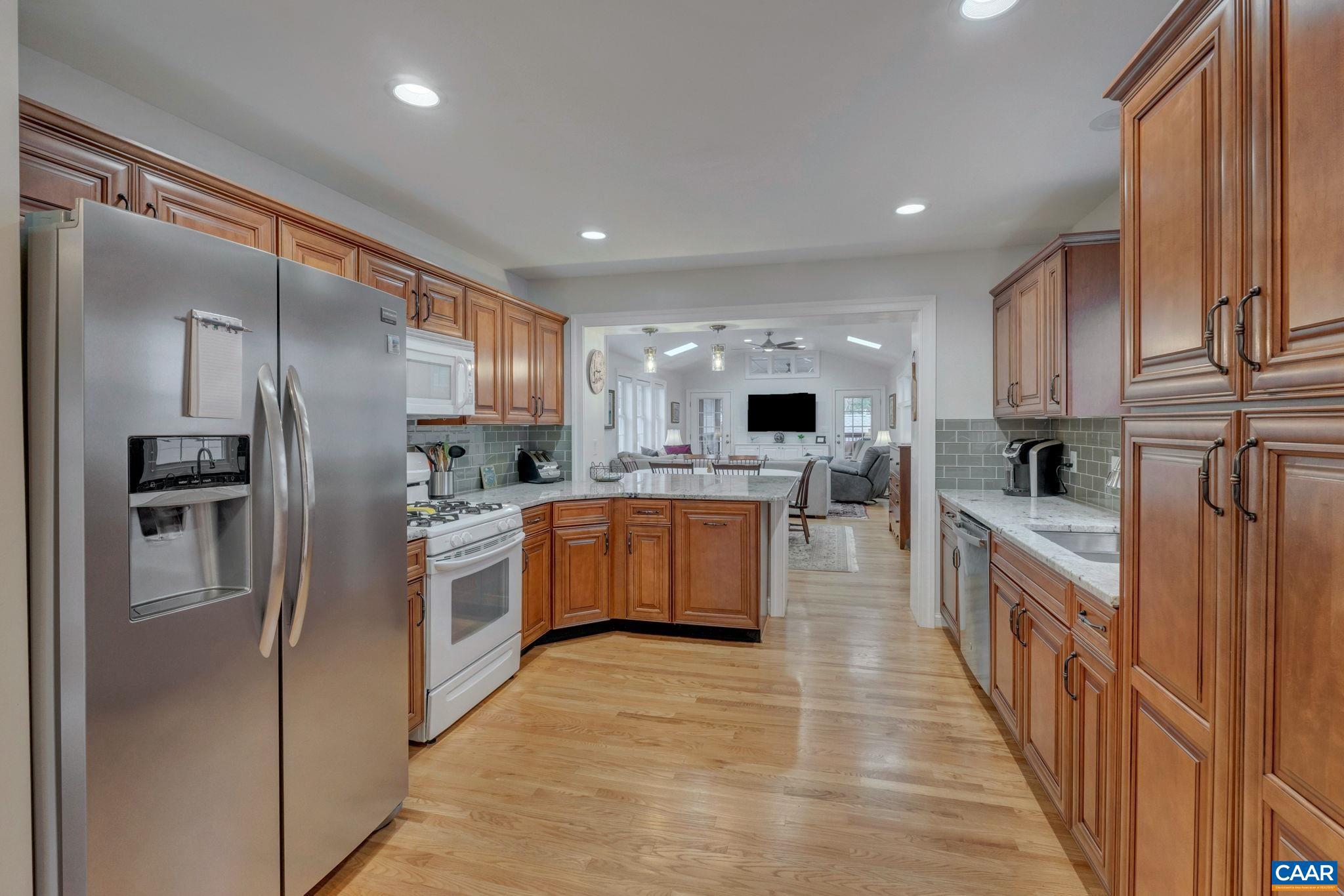 LOCUST GROVE - Residential