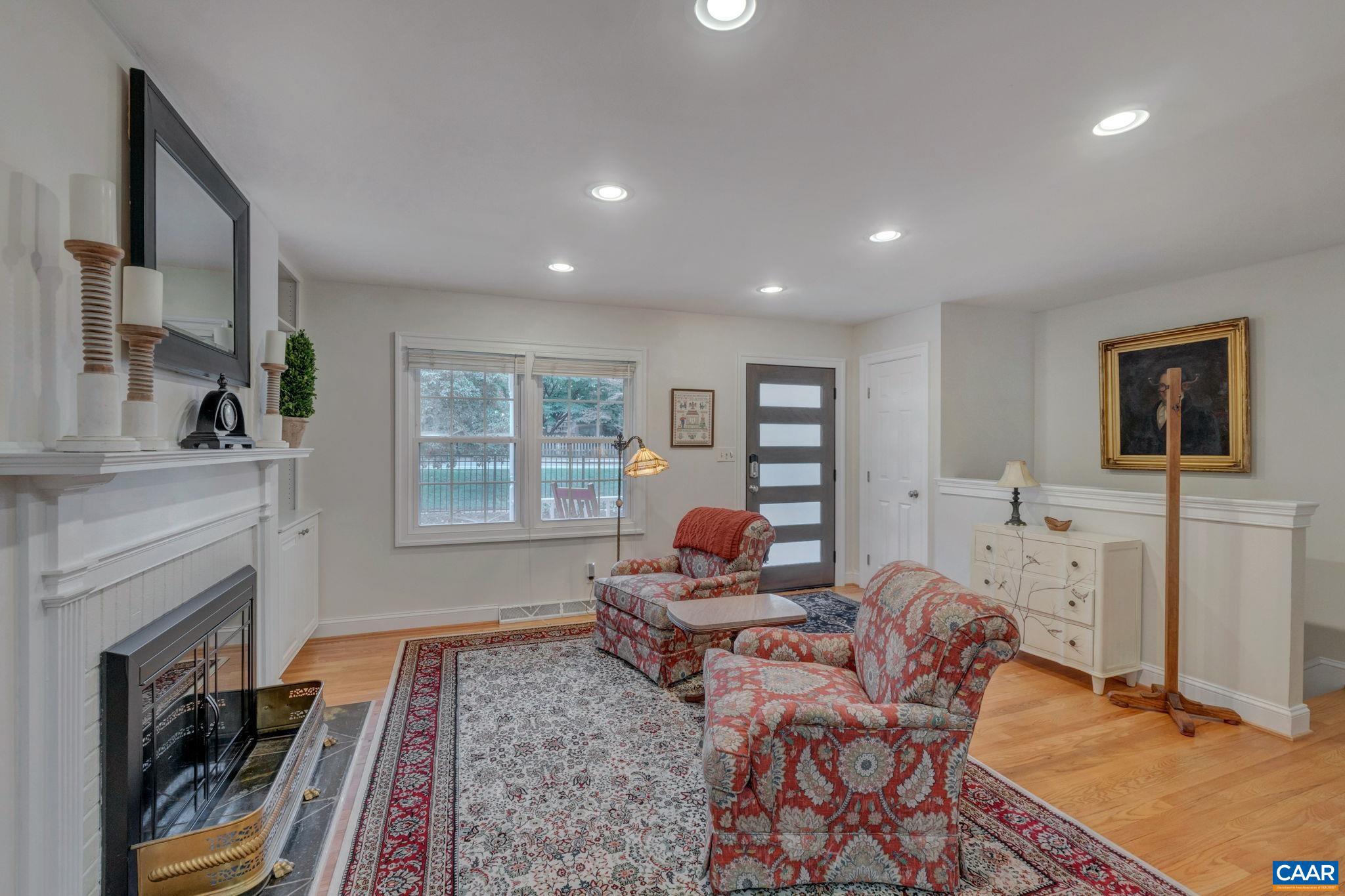 LOCUST GROVE - Residential