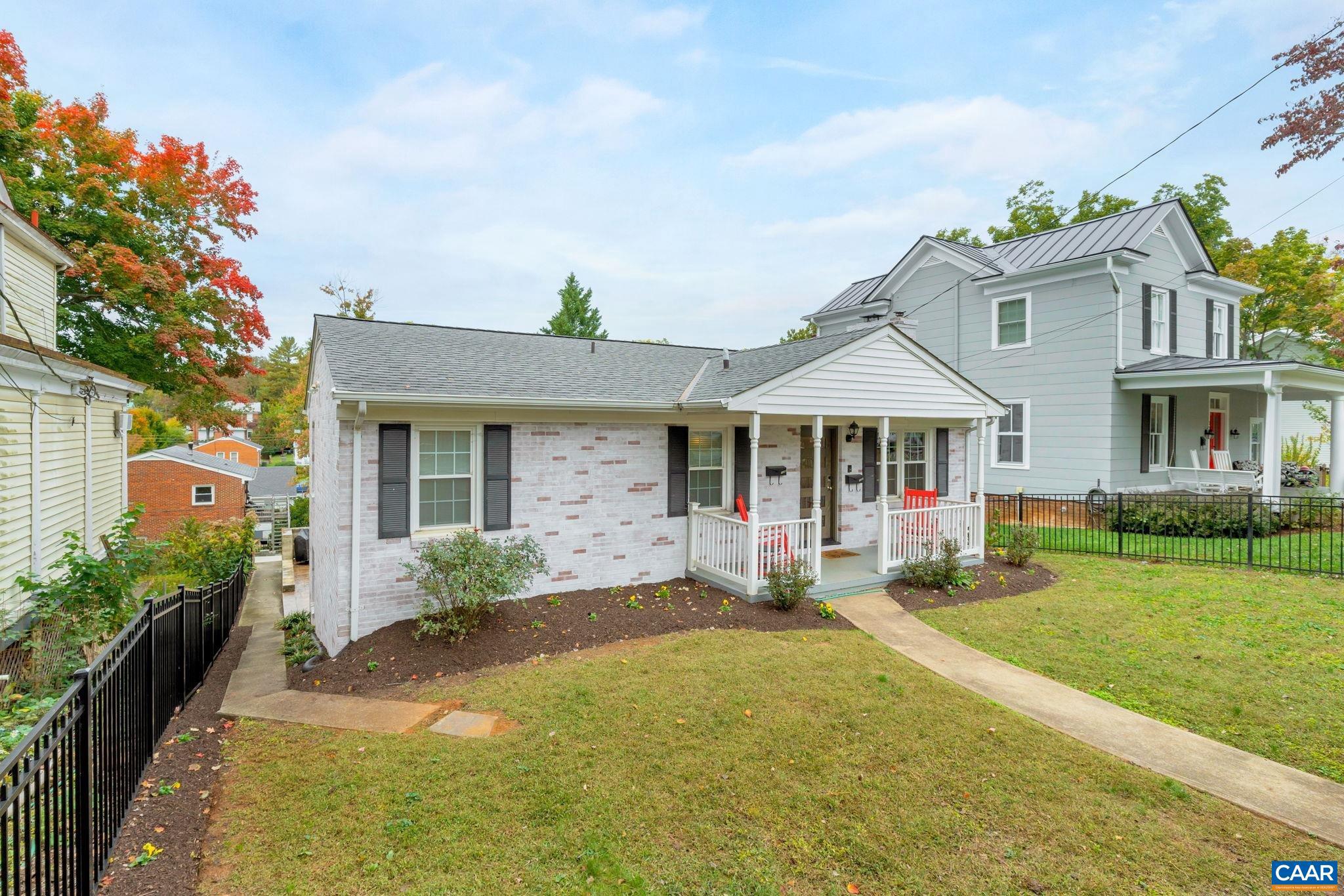 LOCUST GROVE - Residential
