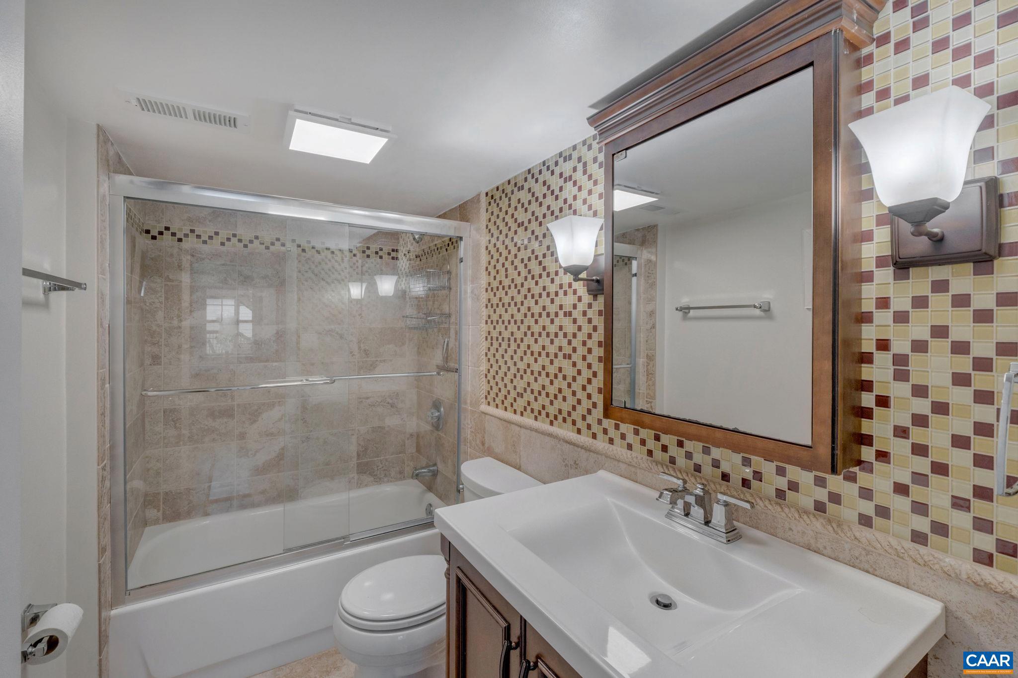 LOCUST GROVE - Residential