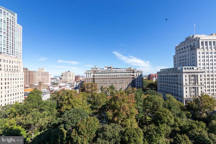 SOCIETY HILL - Residential