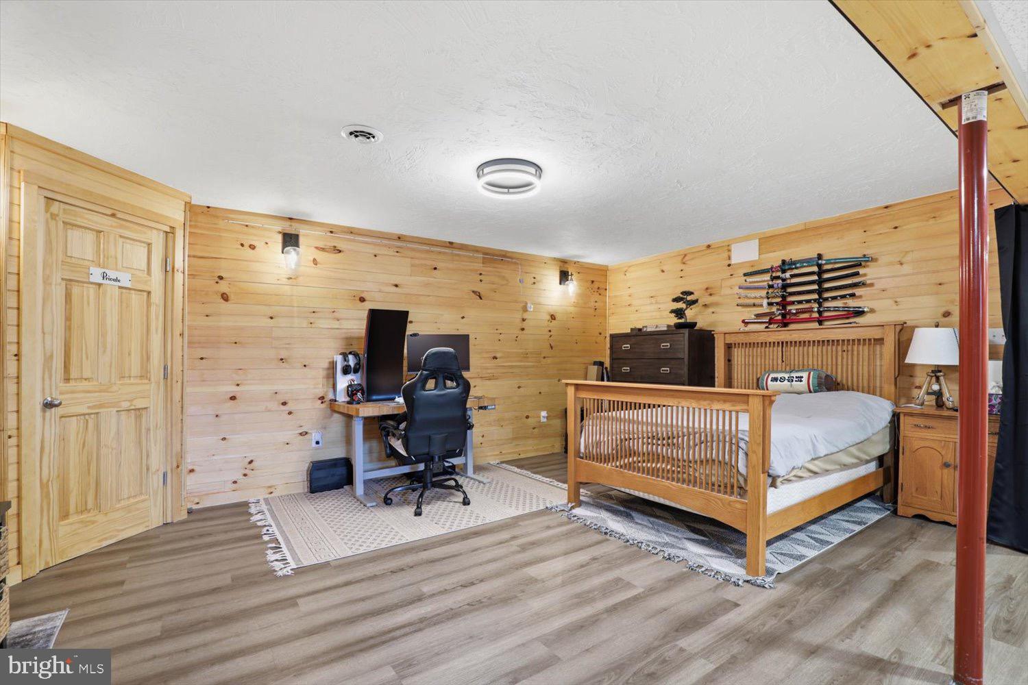 THE WOODS - Residential