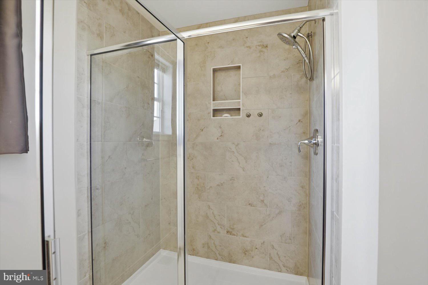 THE WOODS - Residential