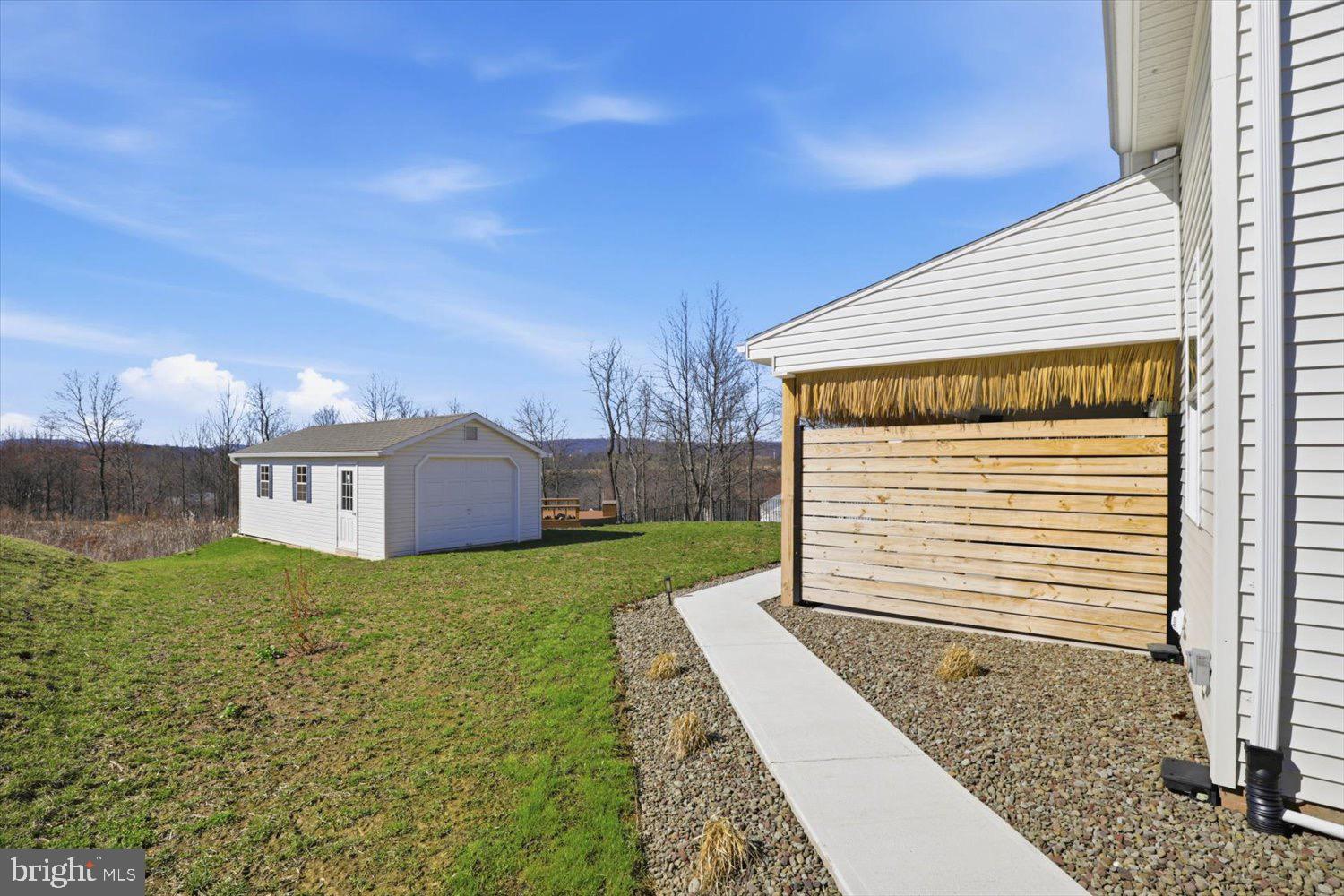 THE WOODS - Residential