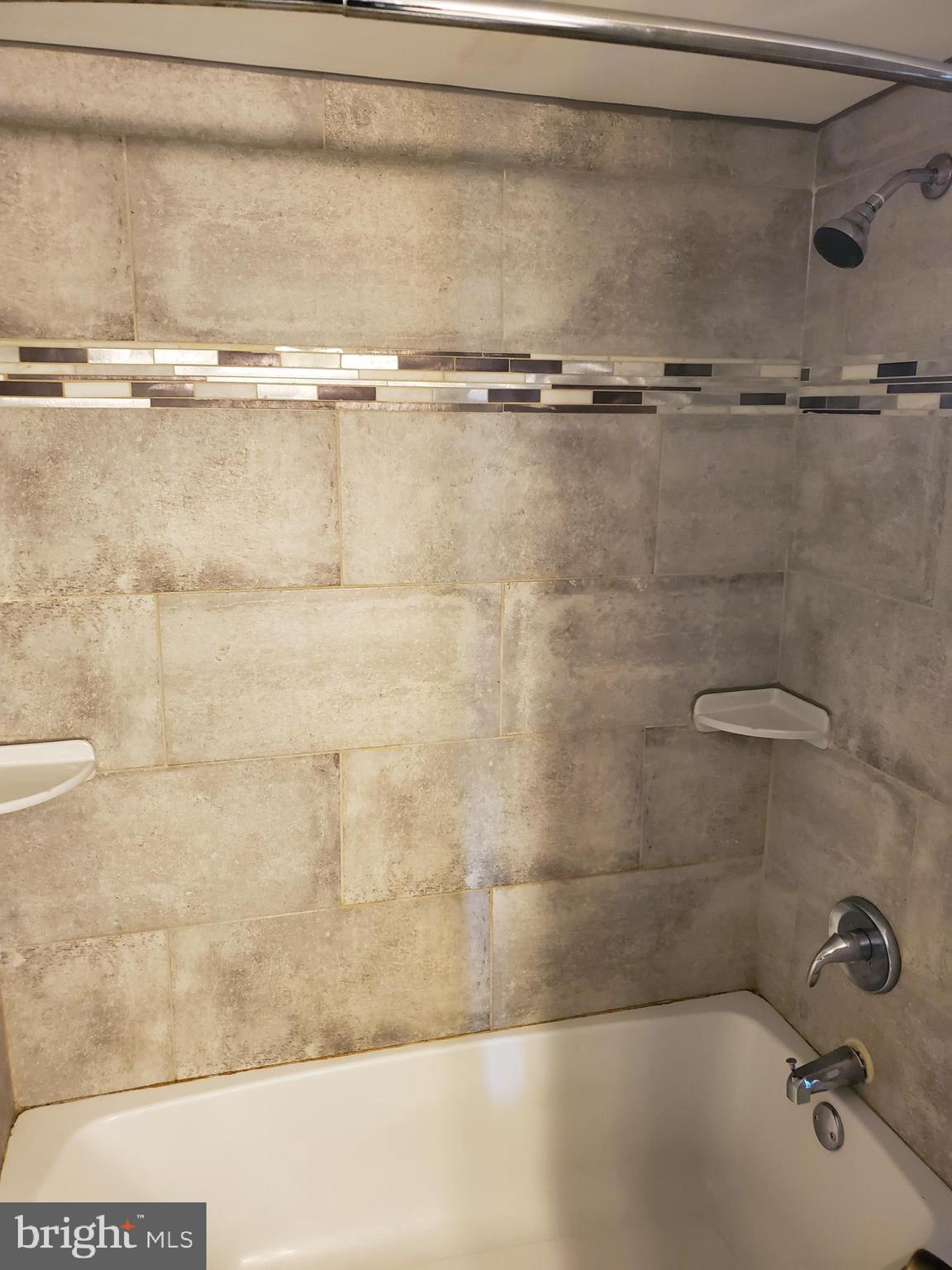 HUNTCREST CONDOMINIUM - Residential