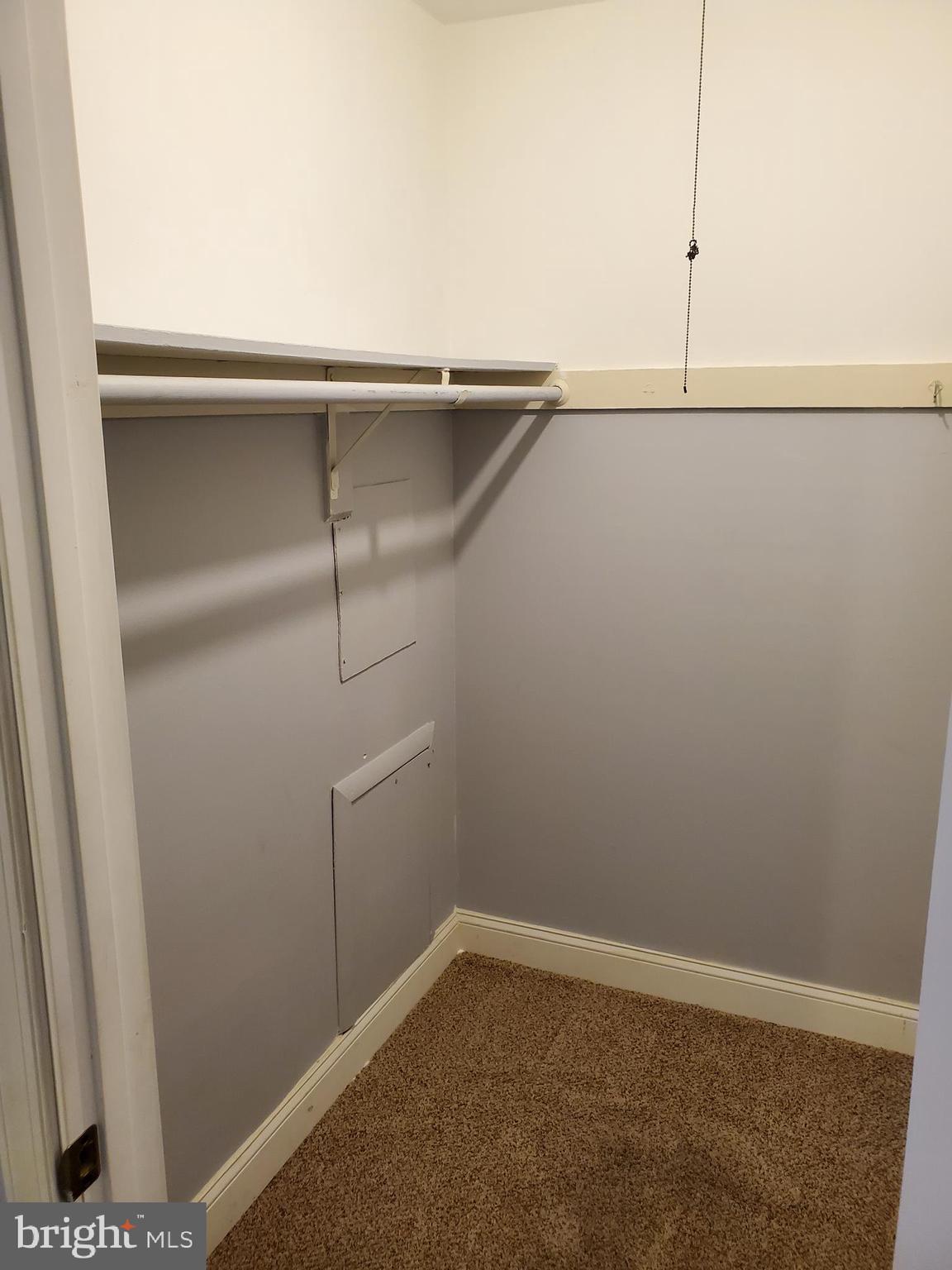 HUNTCREST CONDOMINIUM - Residential