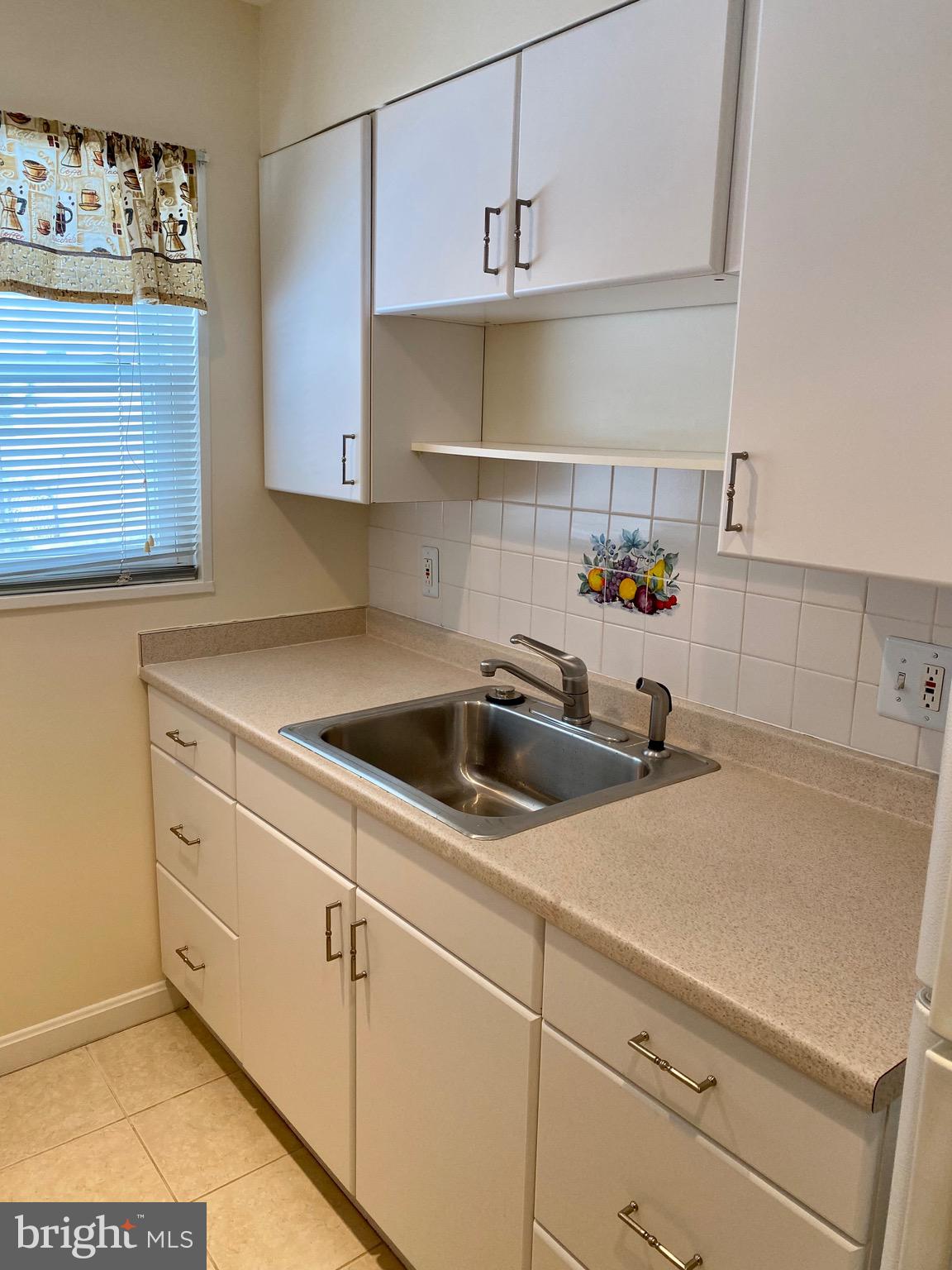 GLENMONT HILLS - Residential