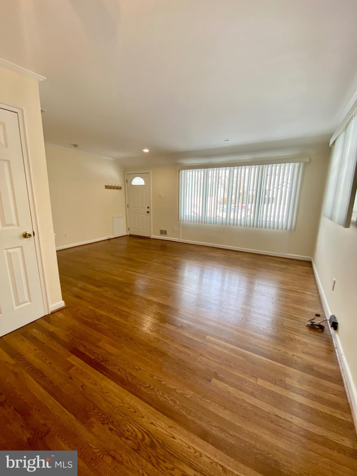 GLENMONT HILLS - Residential