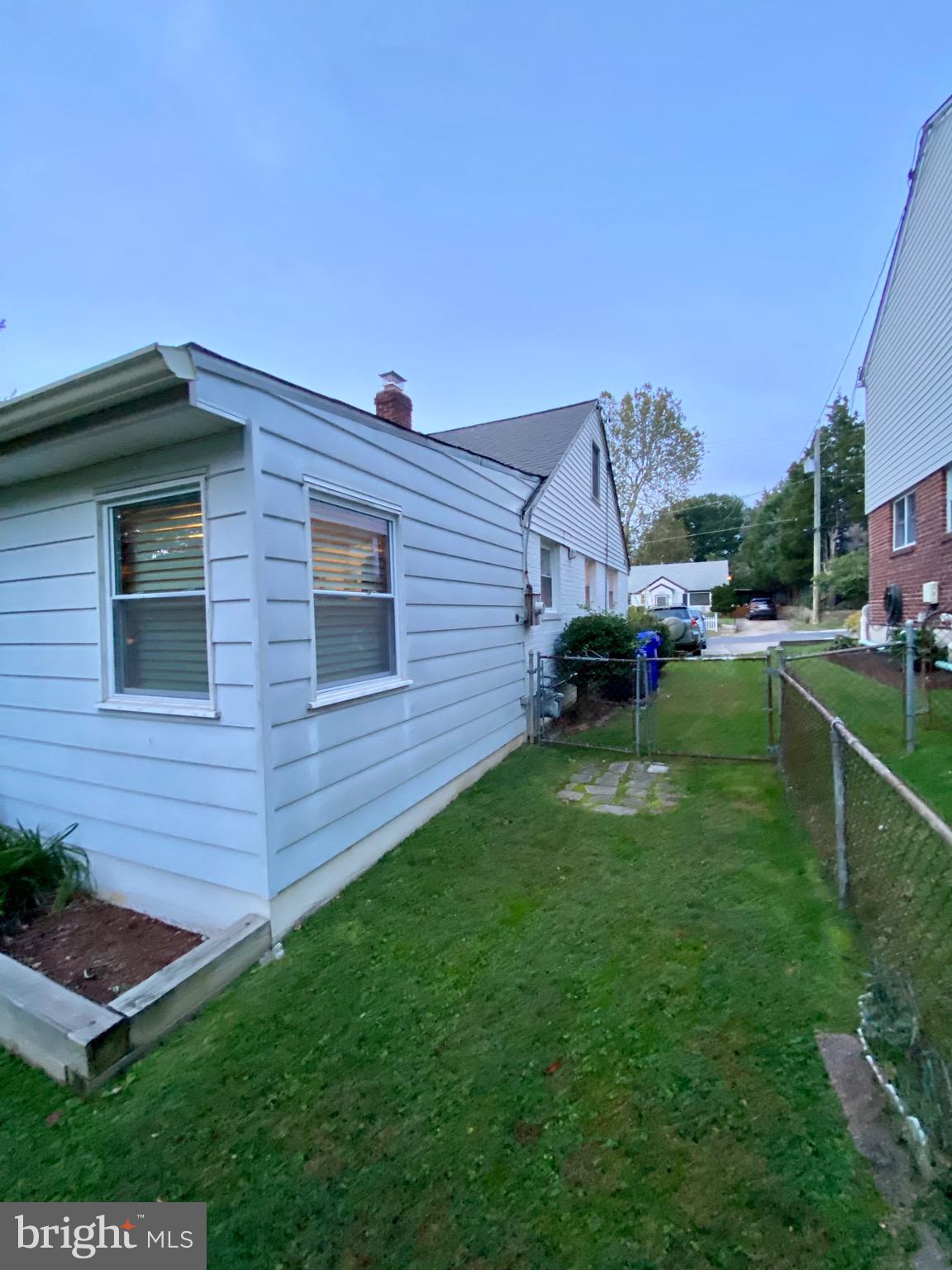 GLENMONT HILLS - Residential